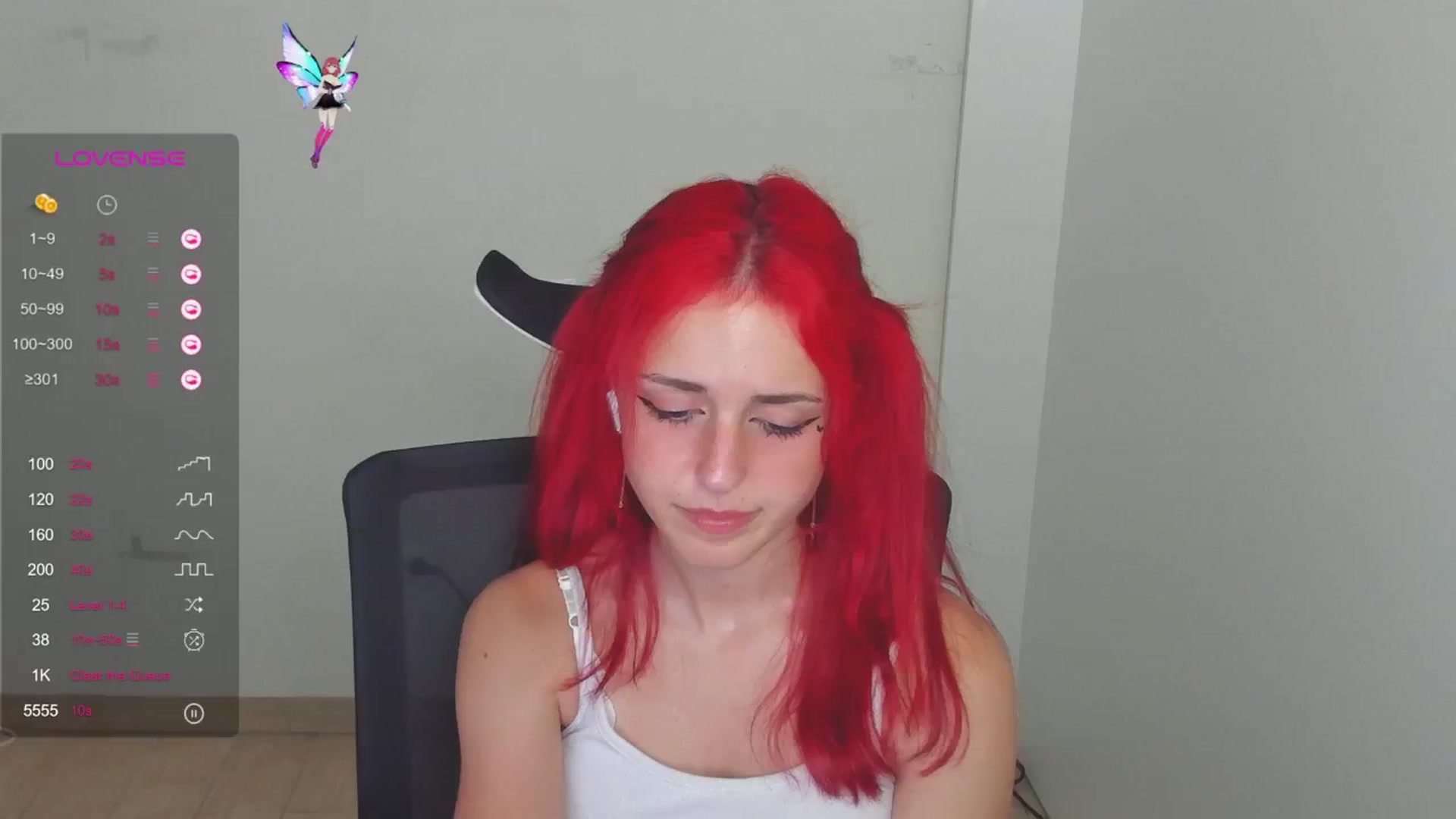 Gallery image thumbnail from Lurenn's myfreecams stream on, 07/19/2024, 16:34 image 16 of 20
