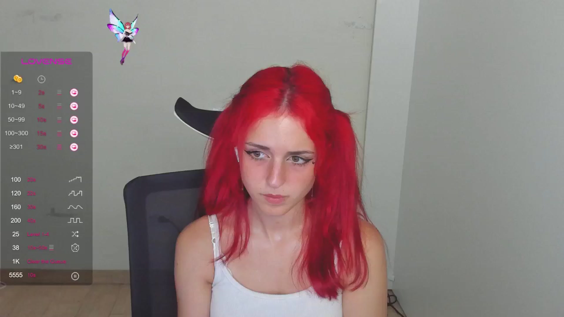 Gallery image thumbnail from Lurenn's myfreecams stream on, 07/19/2024, 16:34 image 15 of 20
