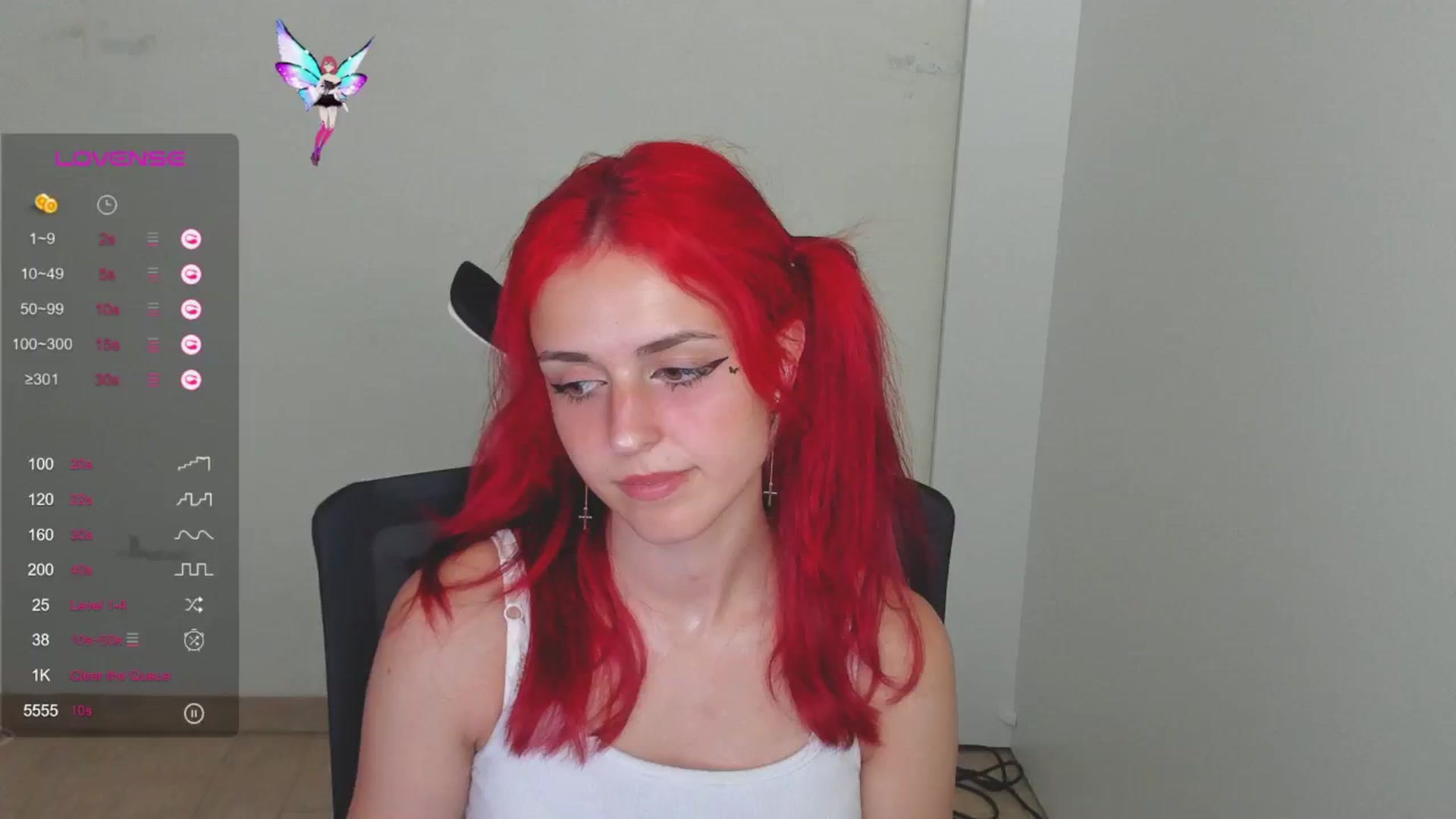 Gallery image thumbnail from Lurenn's myfreecams stream on, 07/19/2024, 16:34 image 6 of 20