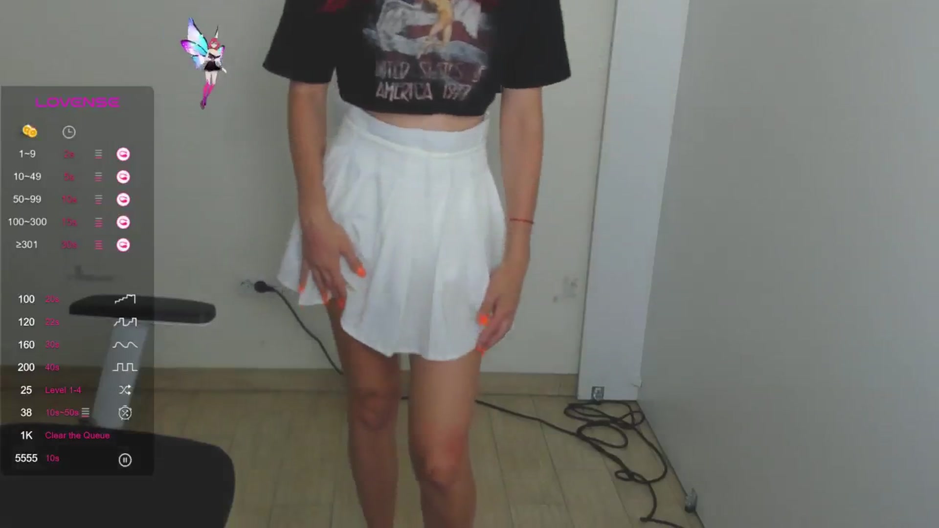 Gallery image thumbnail from Lurenn's myfreecams stream on, 07/20/2024, 17:40 image 4 of 20