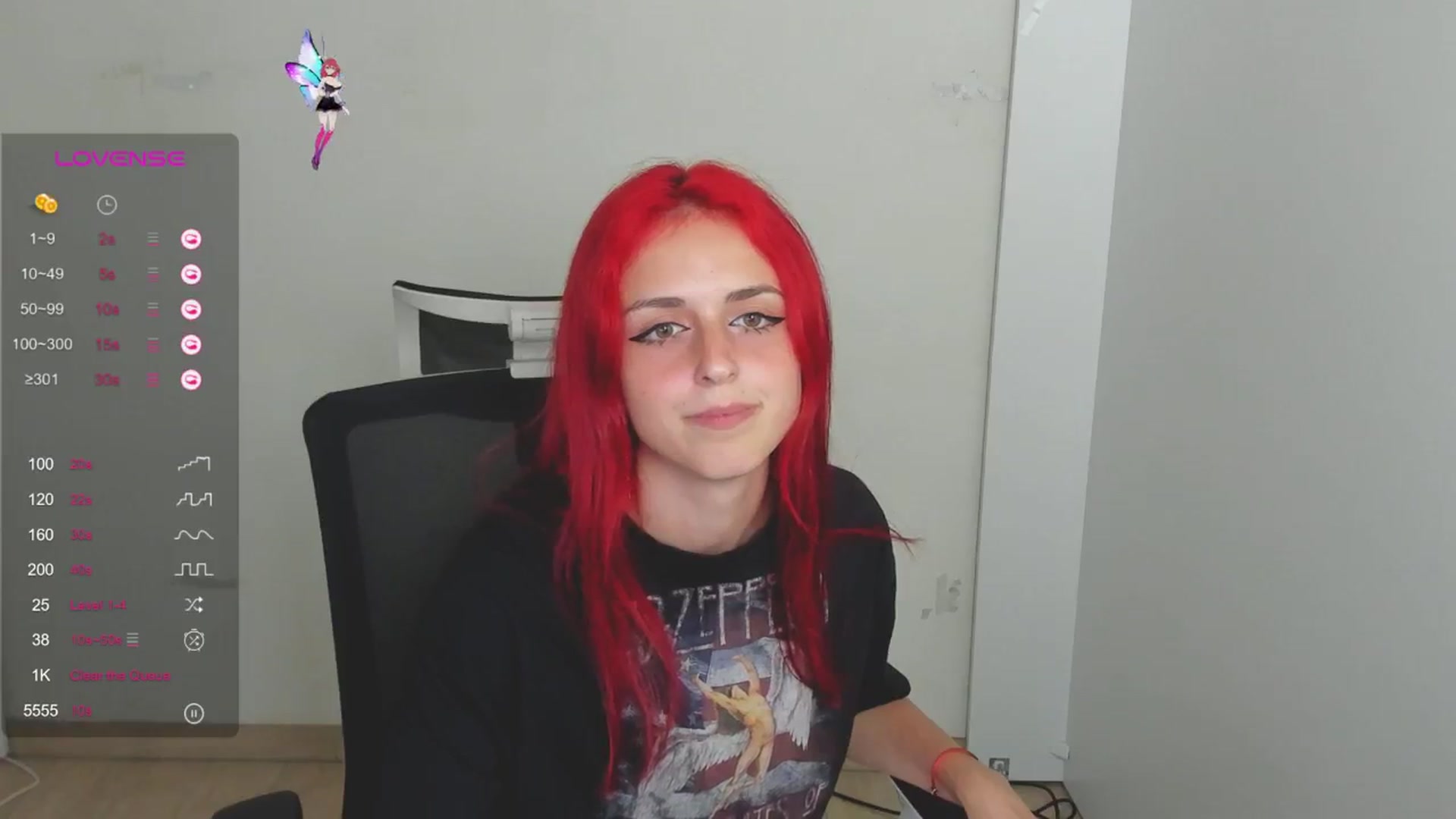 Gallery image thumbnail from Lurenn's myfreecams stream on, 07/20/2024, 17:40 image 10 of 20