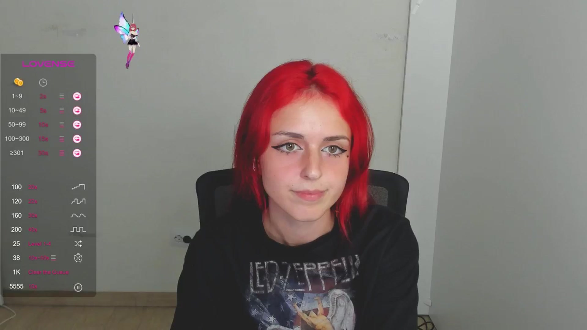 Gallery image thumbnail from Lurenn's myfreecams stream on, 07/20/2024, 17:40 image 19 of 20