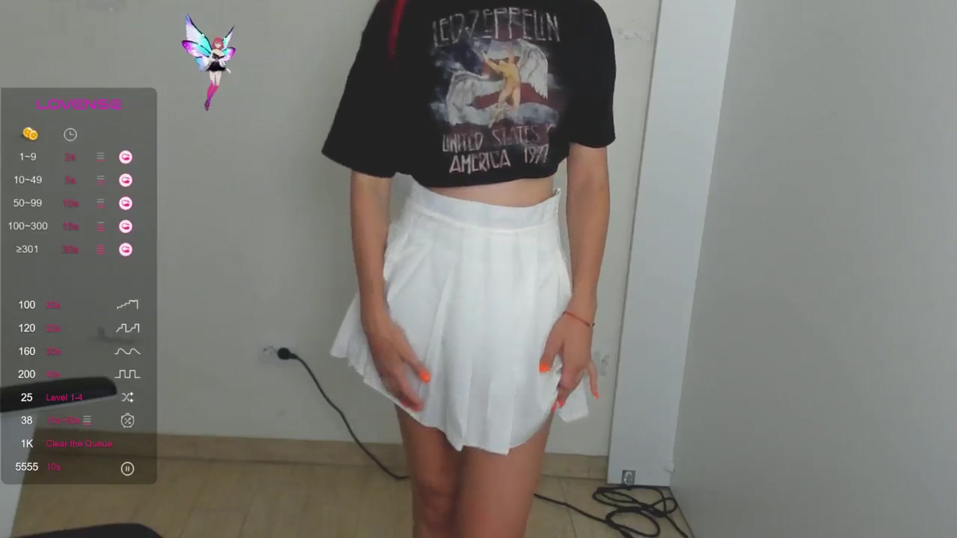 Gallery image thumbnail from Lurenn's myfreecams stream on, 07/20/2024, 17:59 image 8 of 20