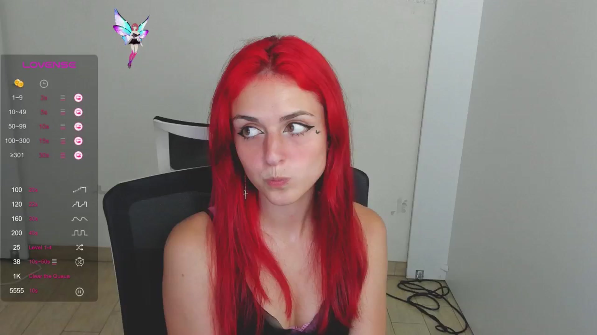 Gallery image thumbnail from Lurenn's myfreecams stream on, 07/21/2024, 14:04 image 3 of 20