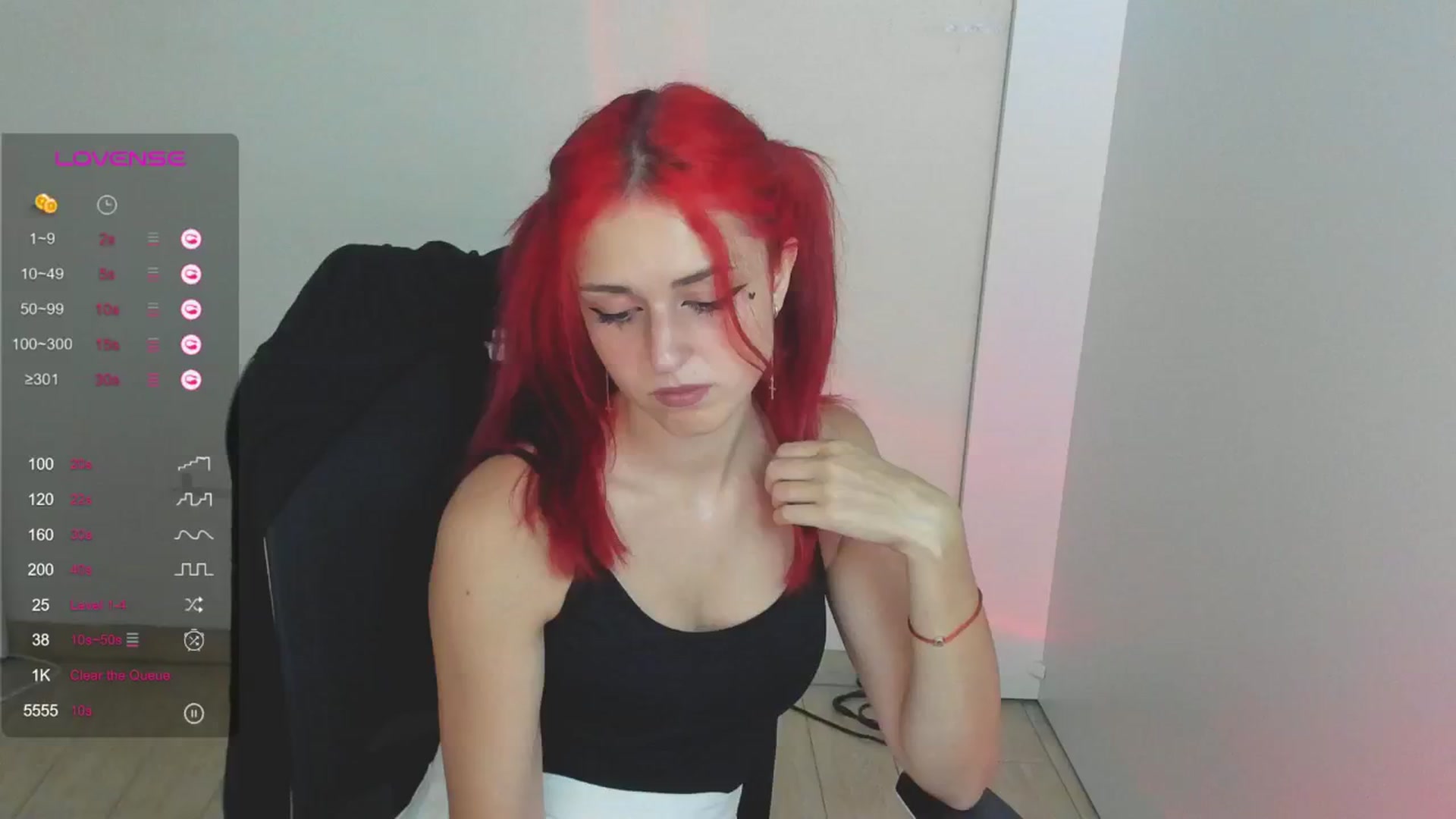 Gallery image thumbnail from Lurenn's myfreecams stream on, 07/24/2024, 20:13 image 14 of 20