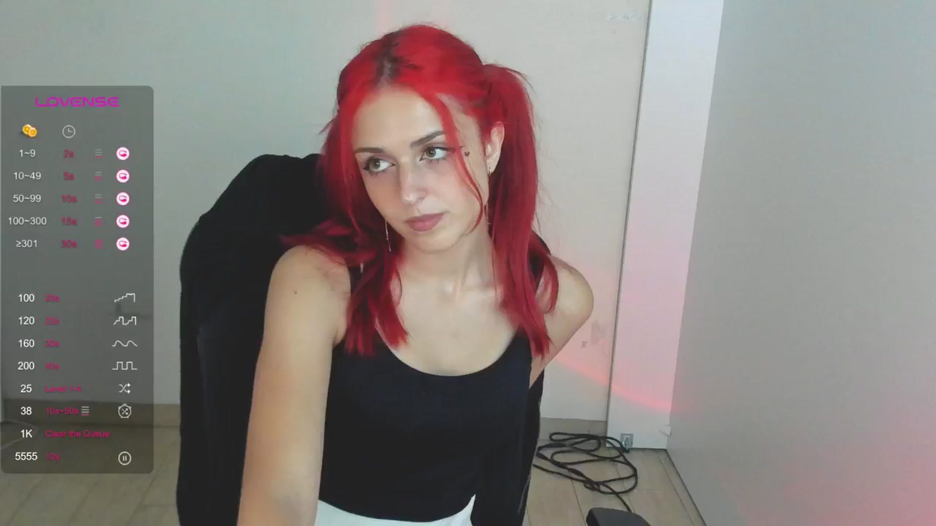 Gallery image thumbnail from Lurenn's myfreecams stream on, 07/24/2024, 20:13 image 15 of 20