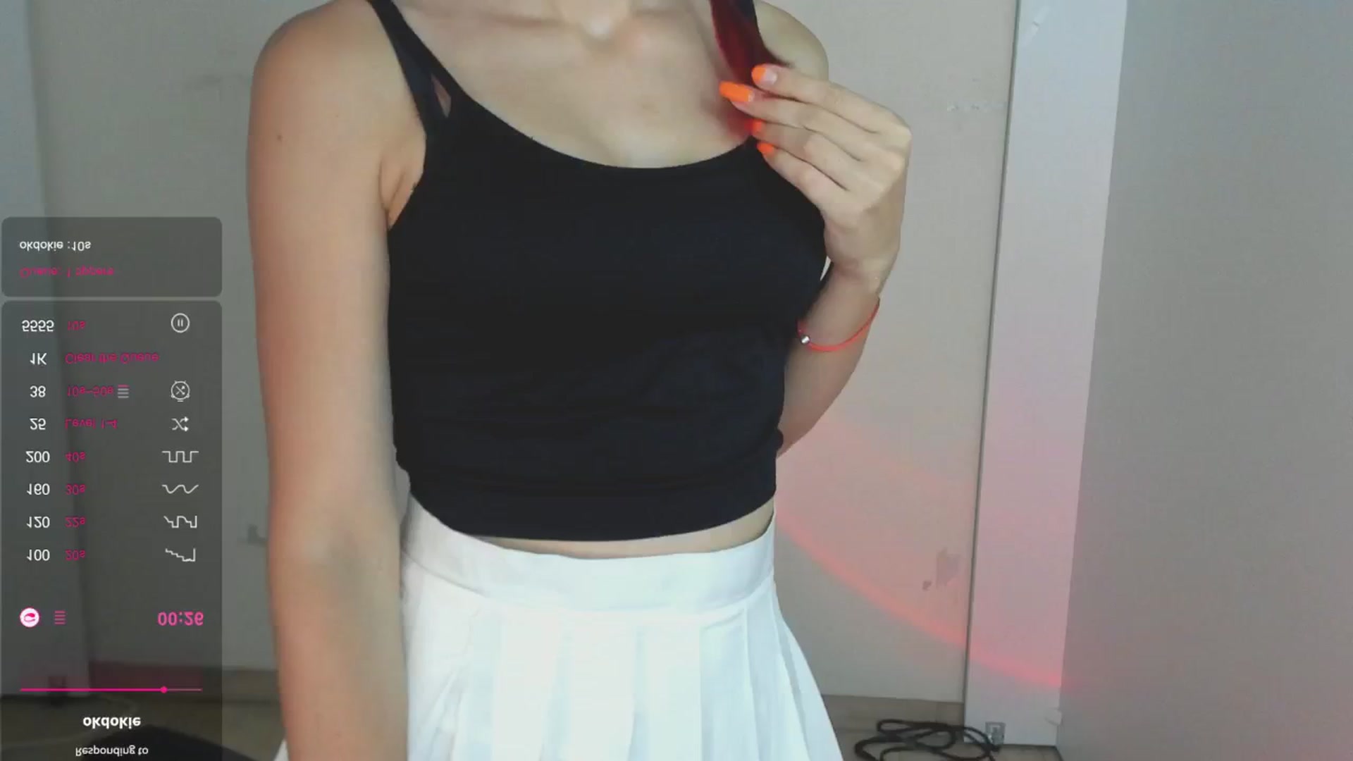 Gallery image thumbnail from Lurenn's myfreecams stream on, 07/24/2024, 23:45 image 7 of 20