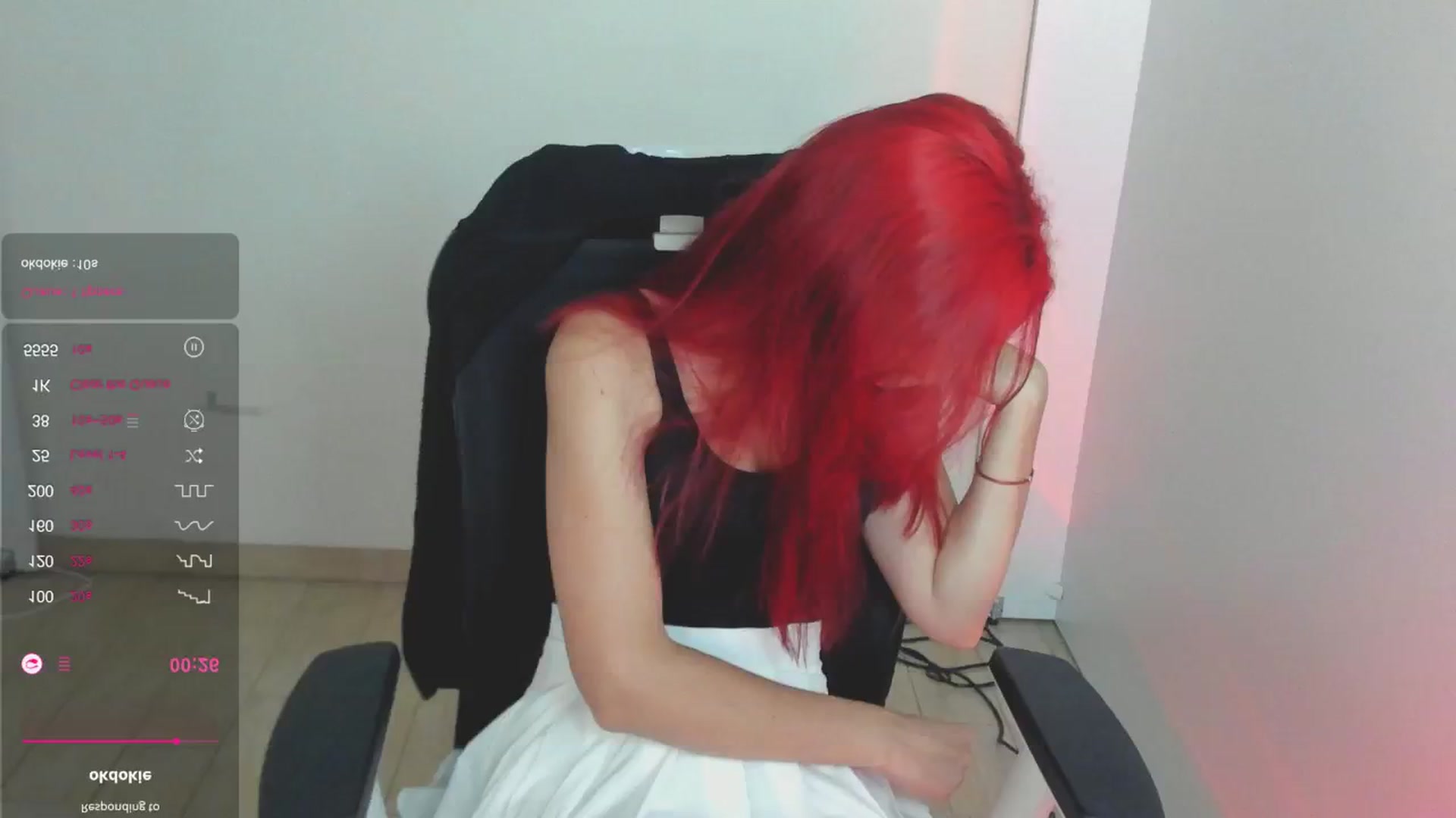 Gallery image thumbnail from Lurenn's myfreecams stream on, 07/25/2024, 24:59 image 2 of 20