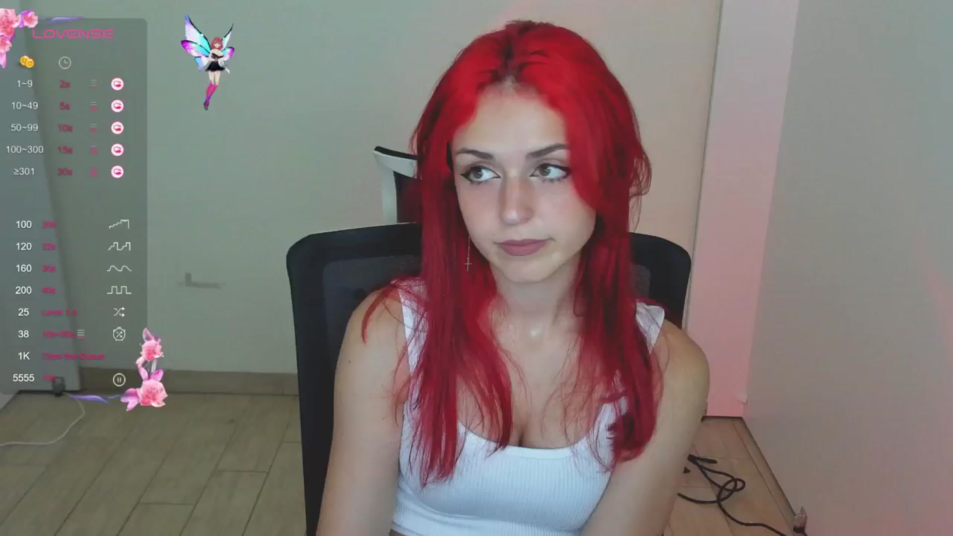 Gallery image thumbnail from Lurenn's myfreecams stream on, 07/26/2024, 13:42 image 4 of 20