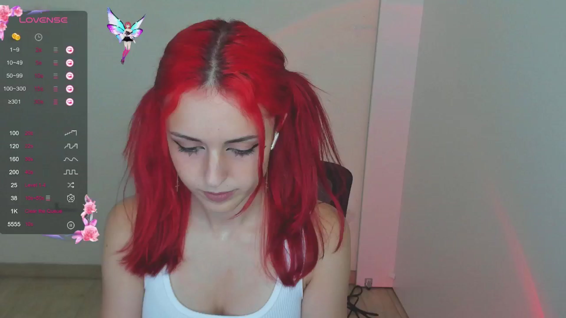 Gallery image thumbnail from Lurenn's myfreecams stream on, 07/26/2024, 13:42 image 18 of 20