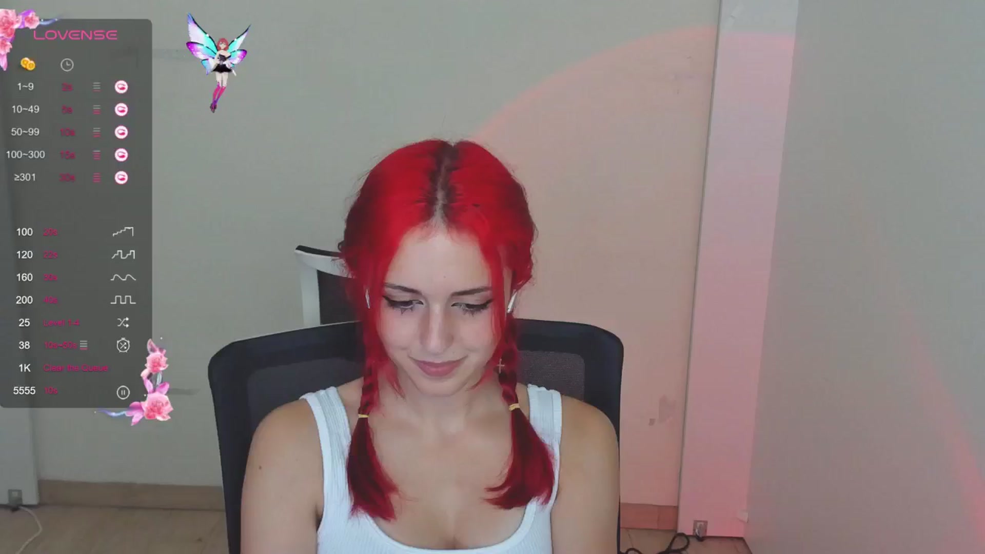 Gallery image thumbnail from Lurenn's myfreecams stream on, 07/26/2024, 15:53 image 12 of 20