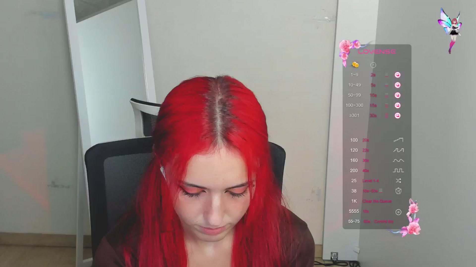 Gallery image thumbnail from Lurenn's myfreecams stream on, 08/04/2024, 22:18 image 3 of 20