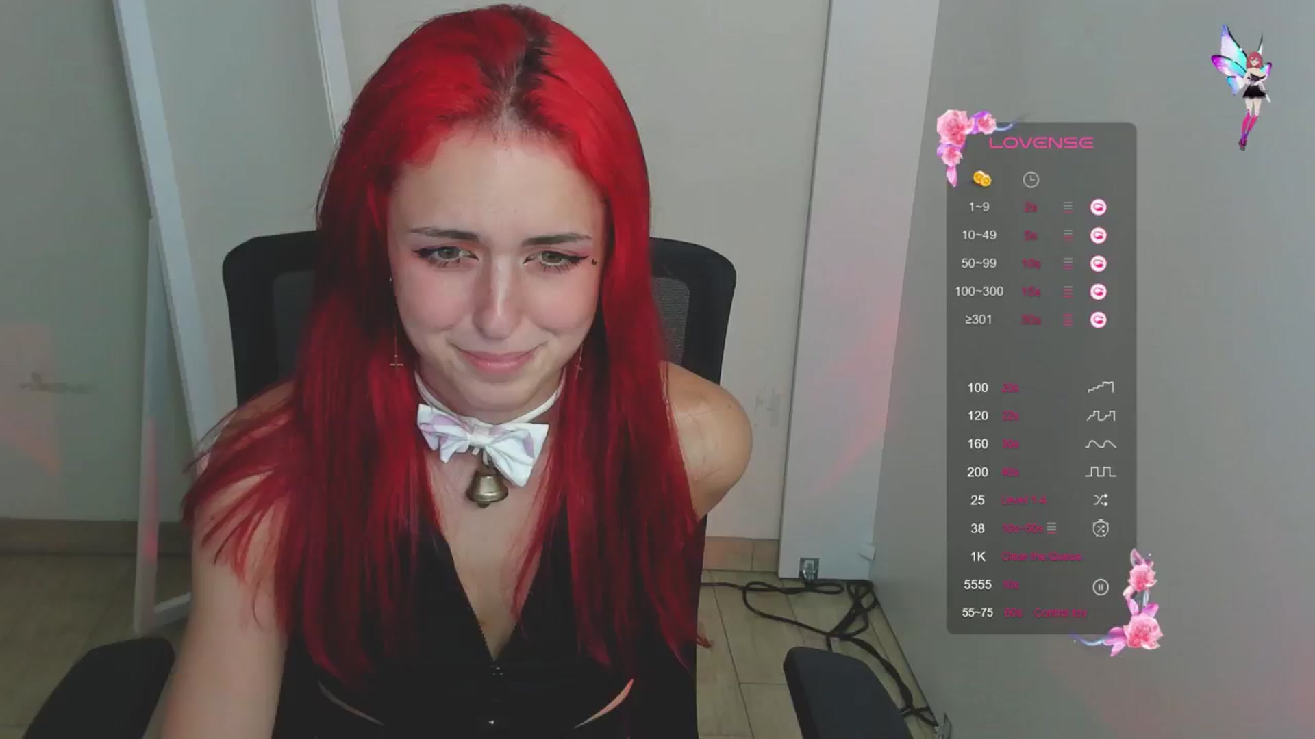 Gallery image thumbnail from Lurenn's myfreecams stream on, 08/05/2024, 24:05 image 15 of 20