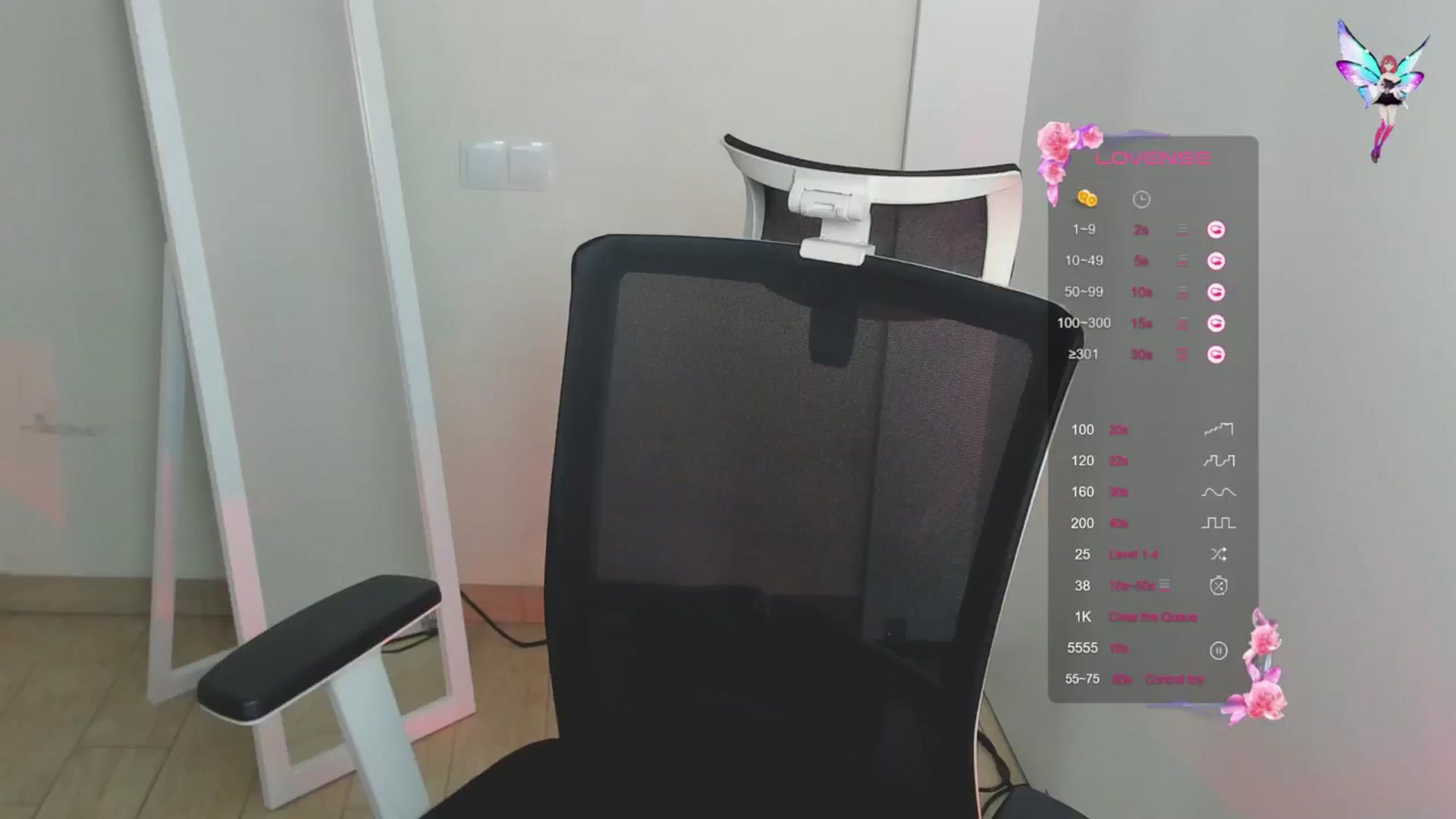 Gallery image thumbnail from Lurenn's myfreecams stream on, 08/05/2024, 24:52 image 12 of 20