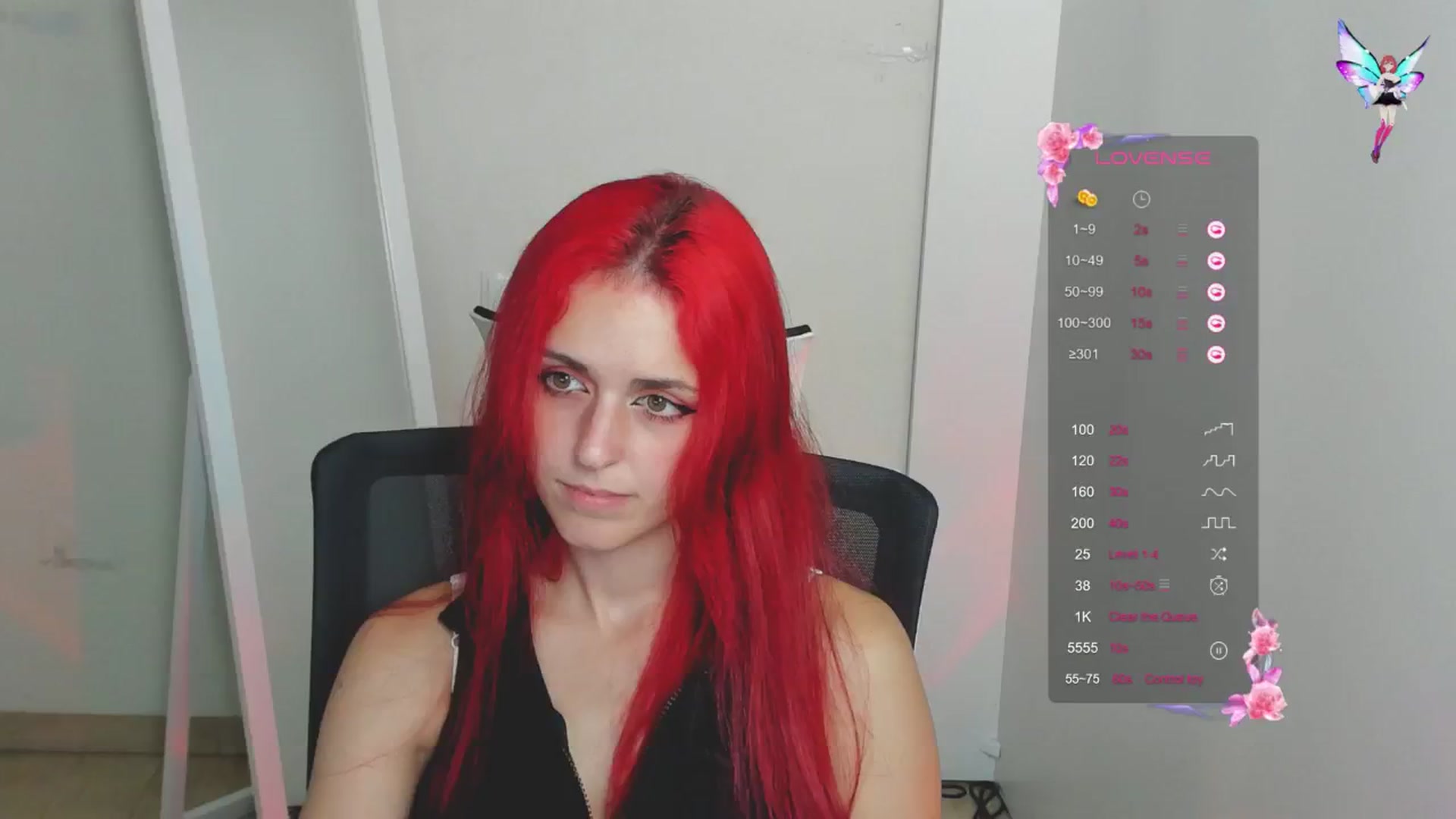 Gallery image thumbnail from Lurenn's myfreecams stream on, 08/05/2024, 01:41 image 16 of 20