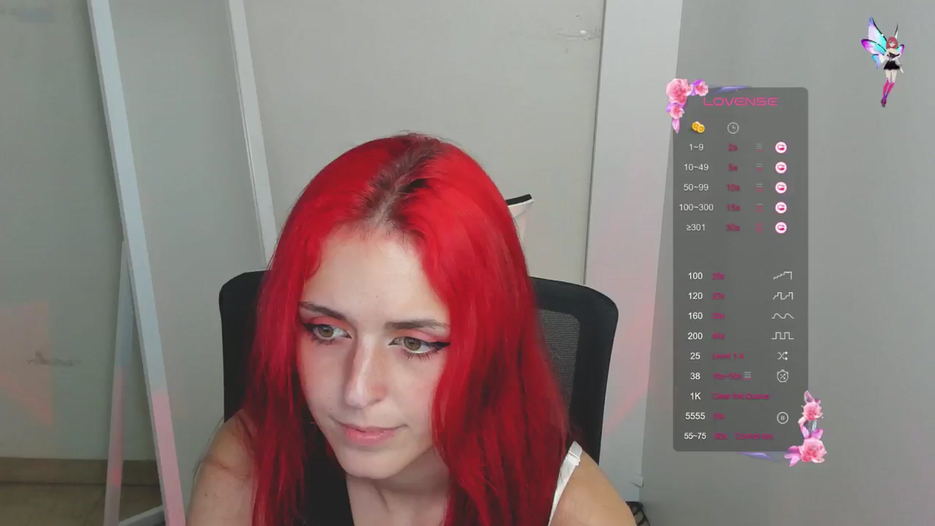 Gallery image thumbnail from Lurenn's myfreecams stream on, 08/05/2024, 01:41 image 13 of 20