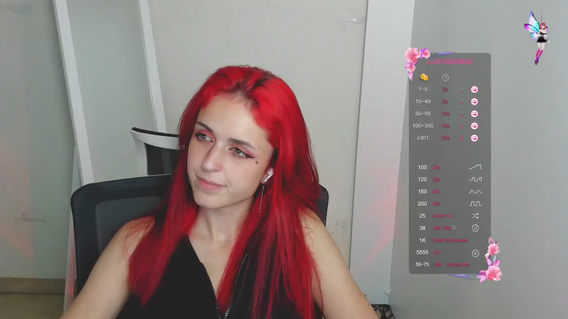 Gallery image thumbnail from Lurenn's myfreecams stream on, 08/05/2024, 01:41 image 4 of 20