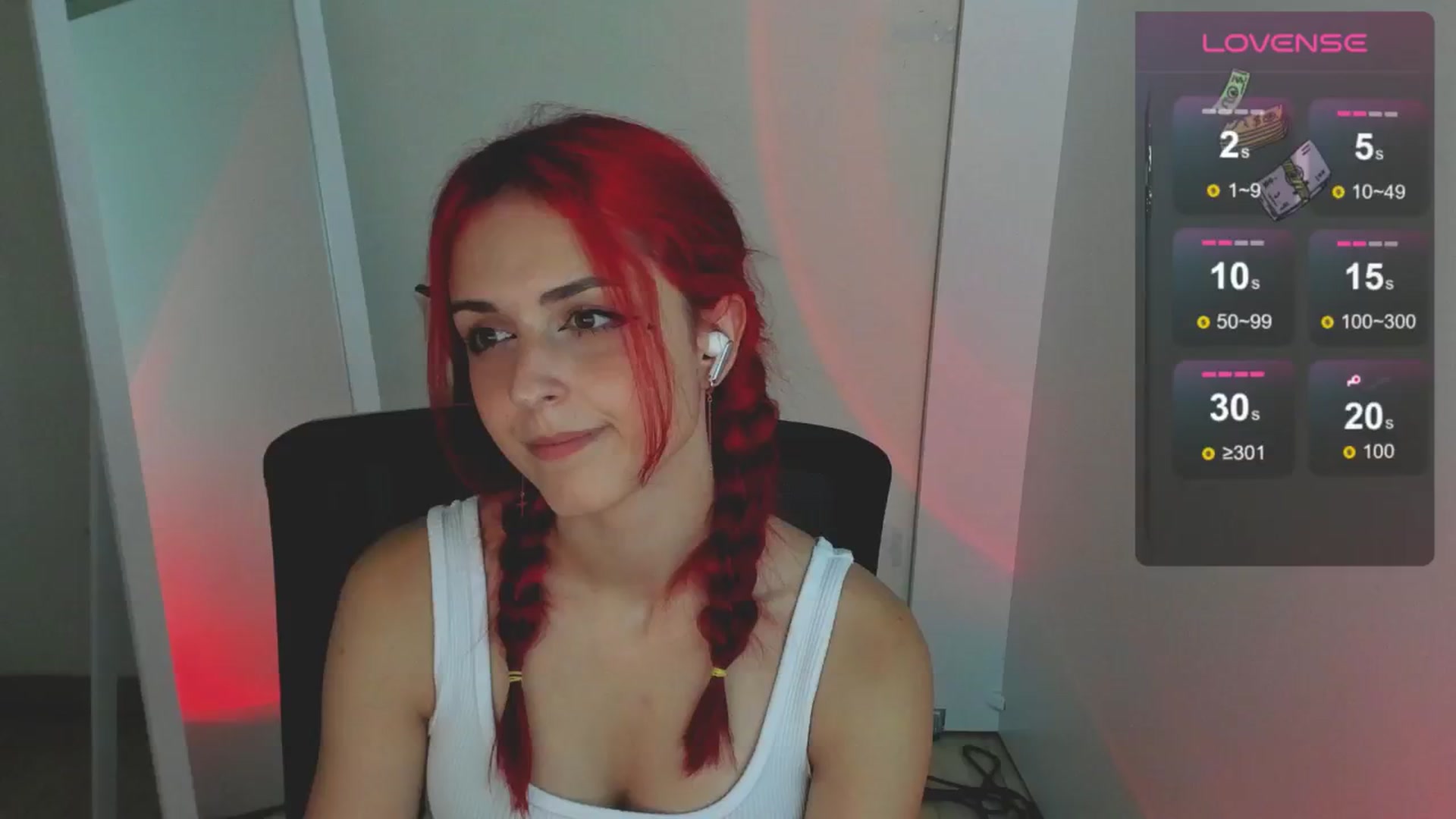 Gallery image thumbnail from Lurenn's myfreecams stream on, 08/17/2024, 24:00 image 18 of 20