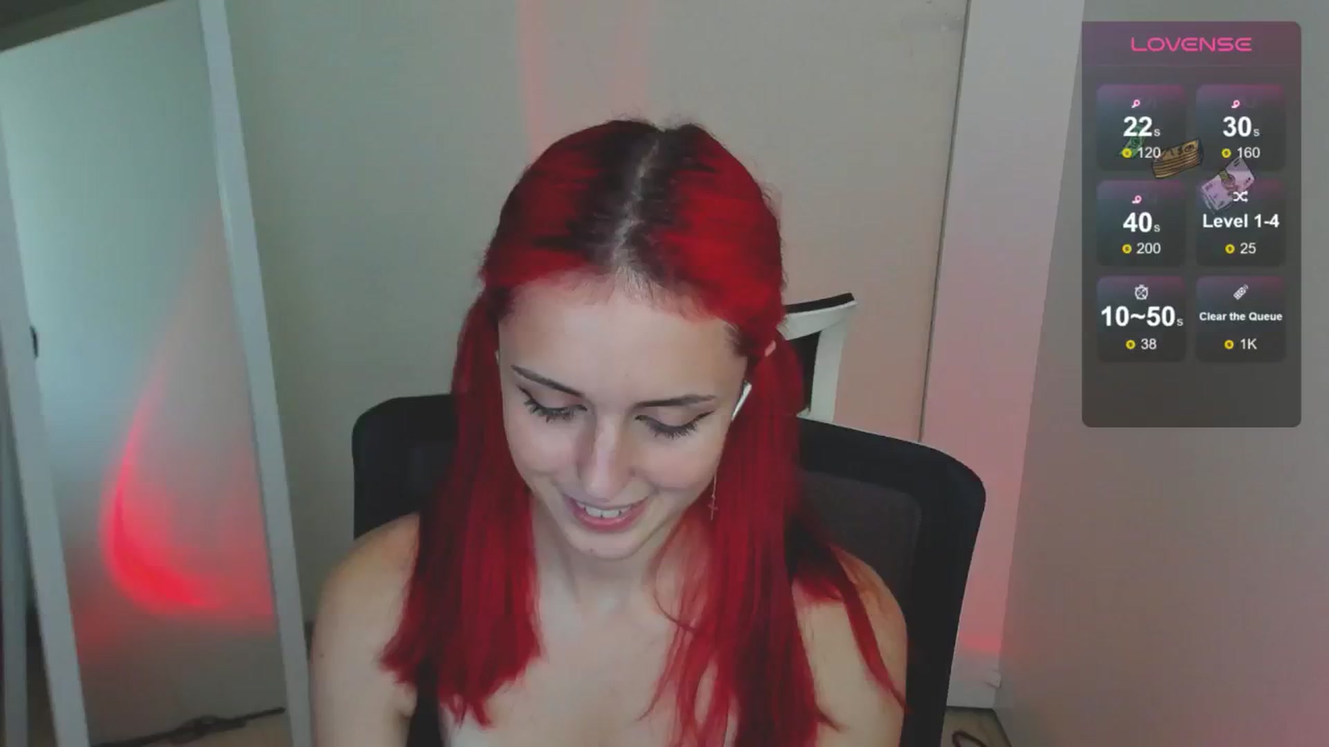 Gallery image thumbnail from Lurenn's myfreecams stream on, 08/18/2024, 13:35 image 12 of 20