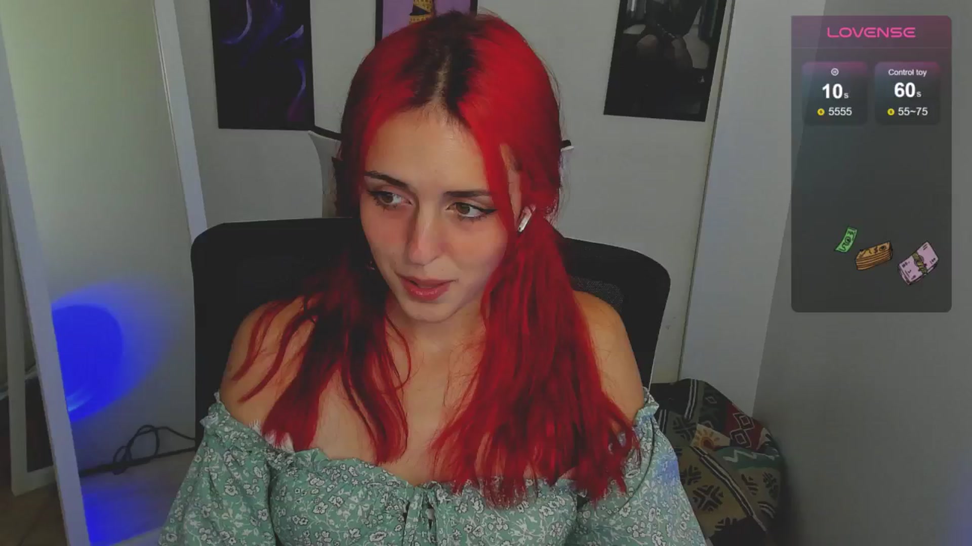 Gallery image thumbnail from Lurenn's myfreecams stream on, 08/24/2024, 17:23 image 8 of 20