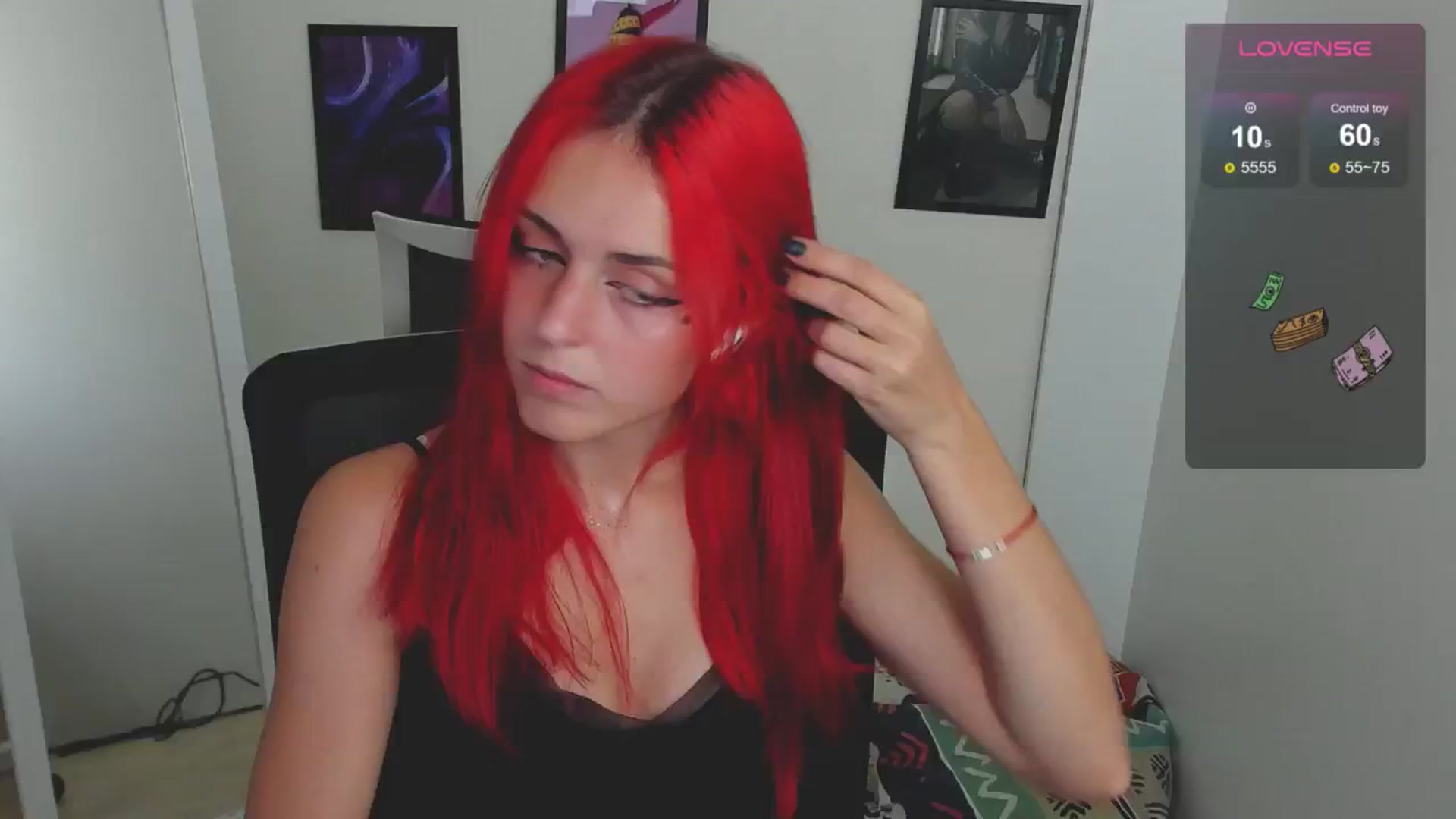 Gallery image thumbnail from Lurenn's myfreecams stream on, 08/25/2024, 13:23 image 15 of 20