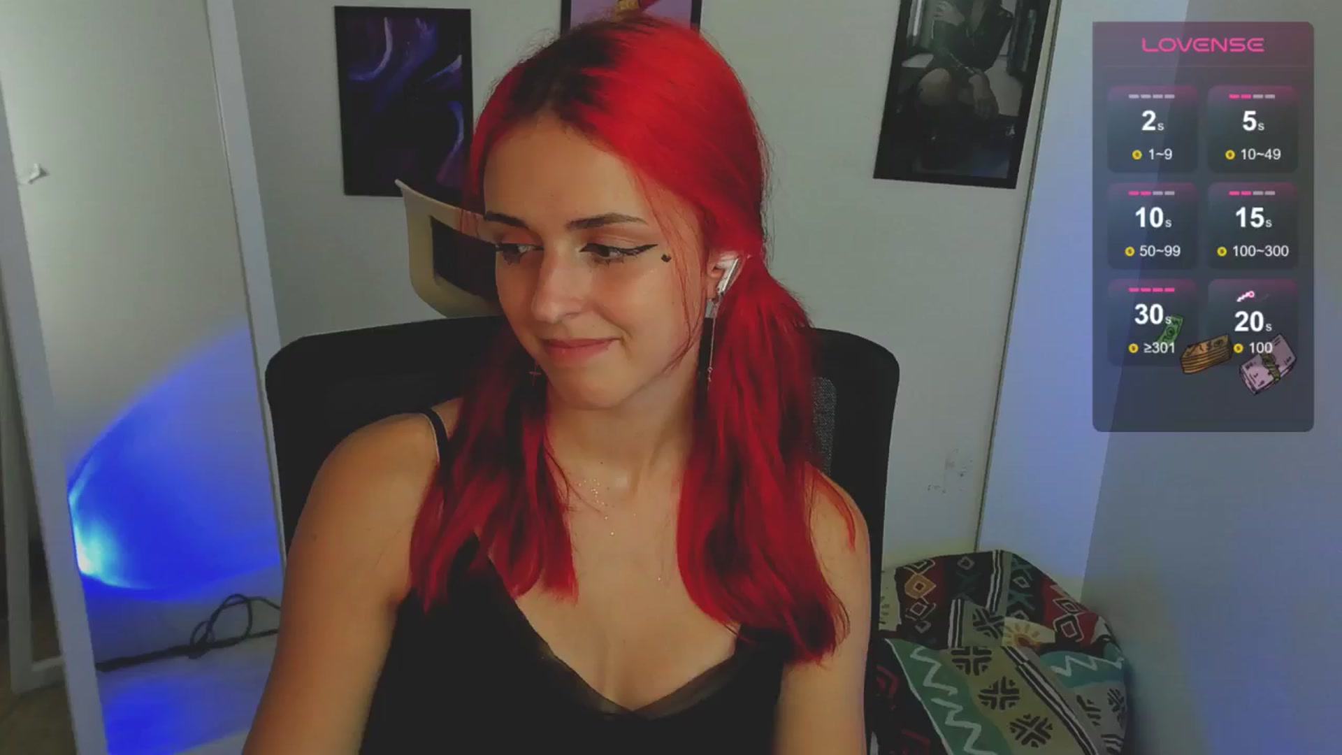 Gallery image thumbnail from Lurenn's myfreecams stream on, 08/25/2024, 18:11 image 16 of 20