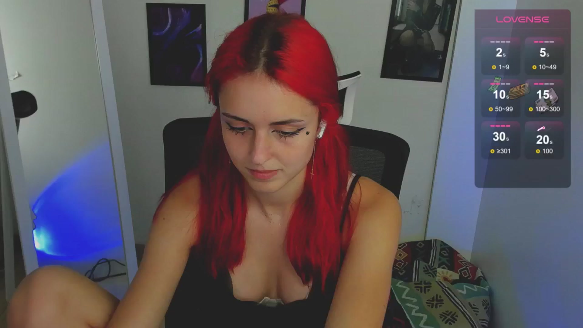 Gallery image thumbnail from Lurenn's myfreecams stream on, 08/25/2024, 18:11 image 12 of 20