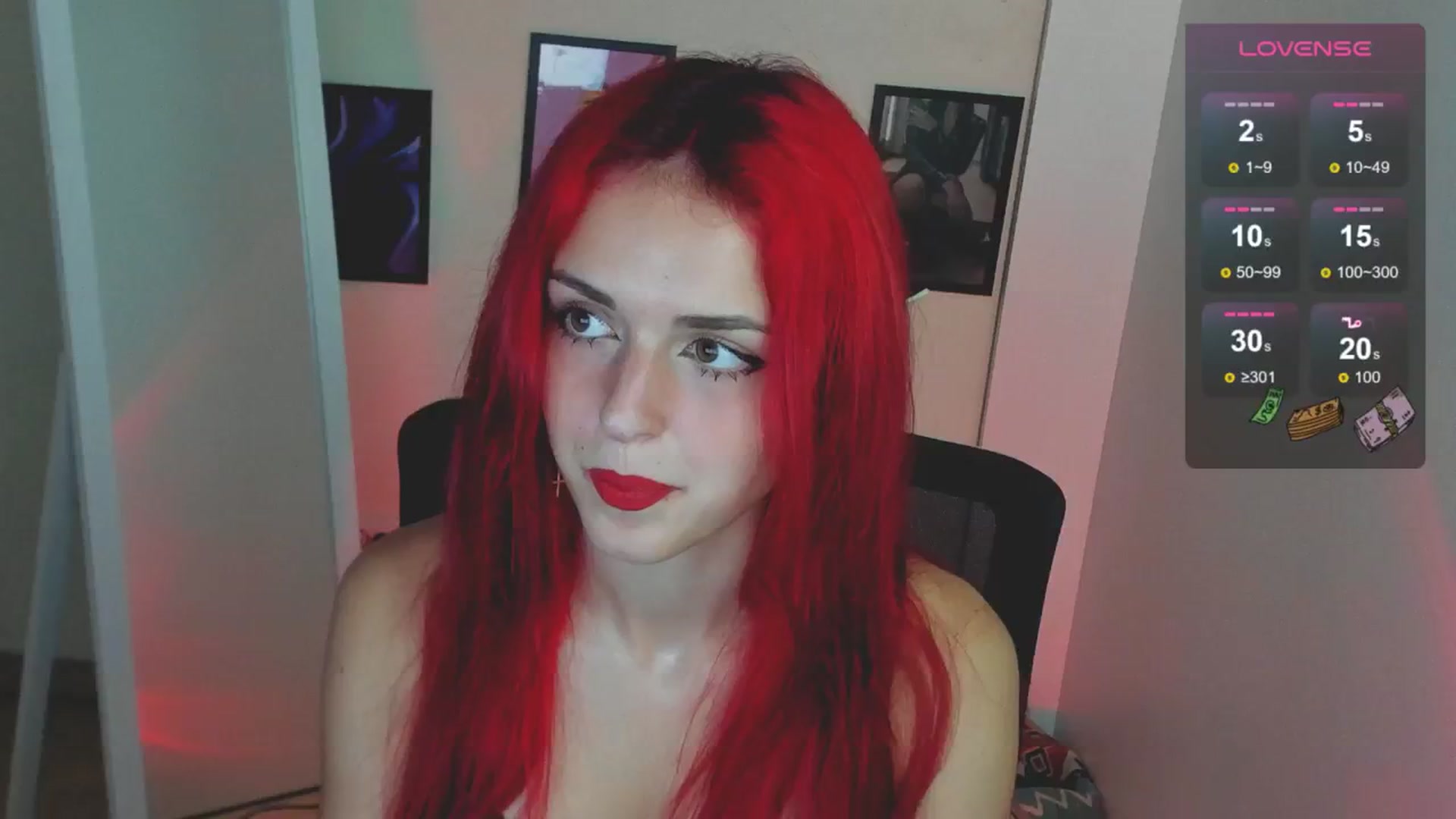 Gallery image thumbnail from Lurenn's myfreecams stream on, 08/29/2024, 14:14 image 7 of 20