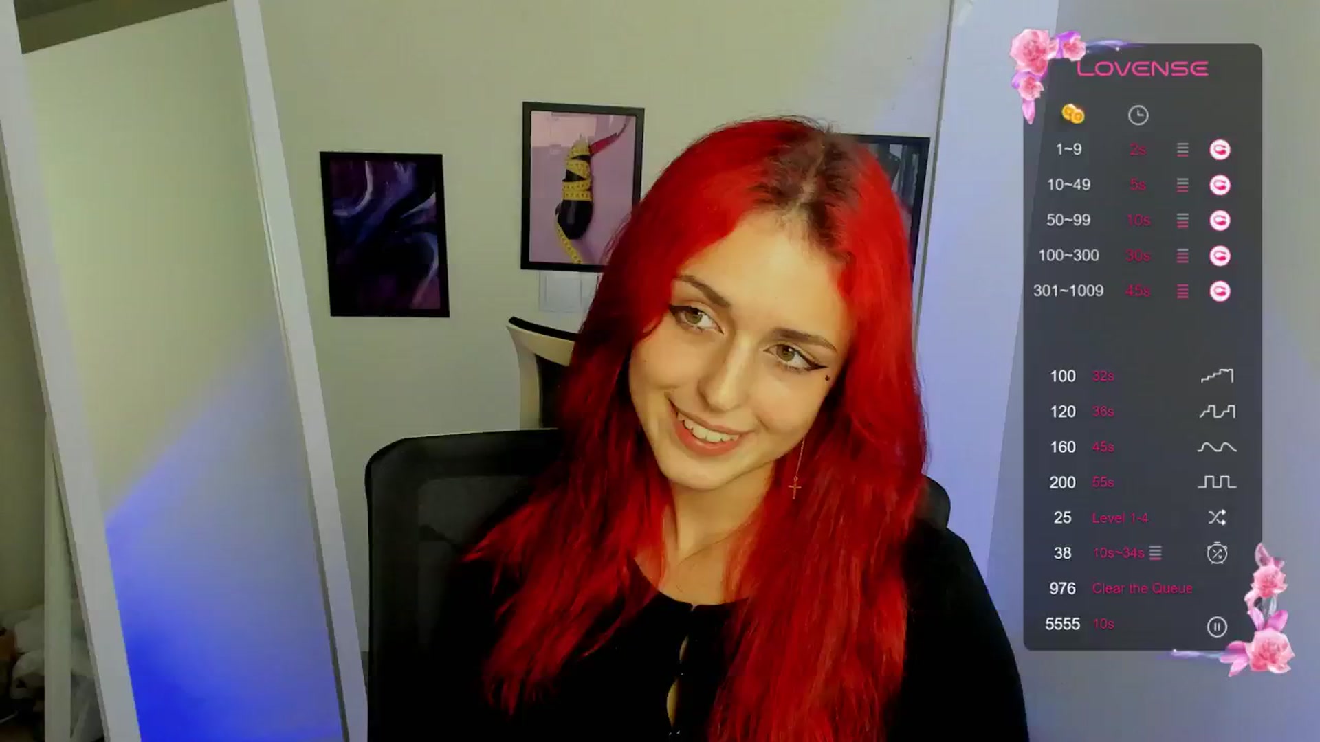 Gallery image thumbnail from Lurenn's myfreecams stream on, 09/05/2024, 21:18 image 16 of 20