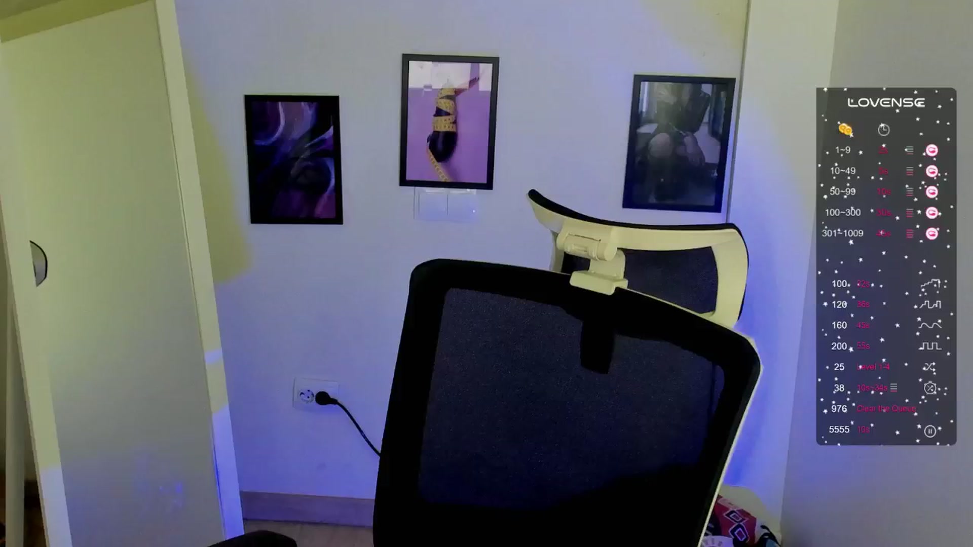 Gallery image thumbnail from Lurenn's myfreecams stream on, 09/09/2024, 07:45 image 7 of 20