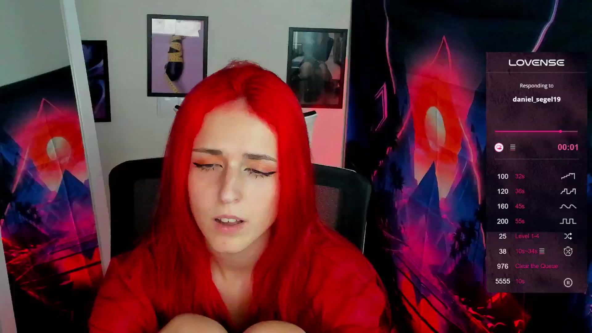 Gallery image thumbnail from Lurenn's myfreecams stream on, 09/18/2024, 24:02 image 16 of 20