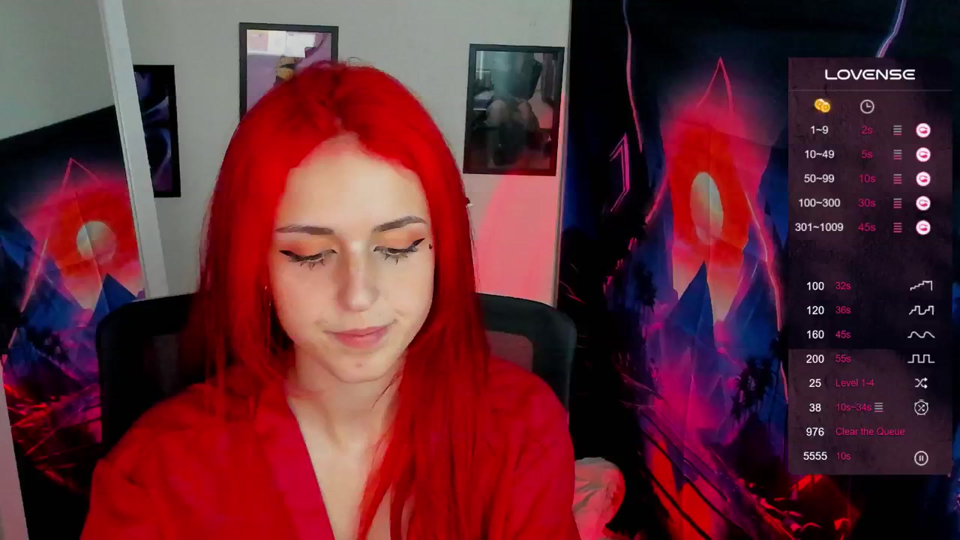 Gallery image thumbnail from Lurenn's myfreecams stream on, 09/18/2024, 24:02 image 11 of 20