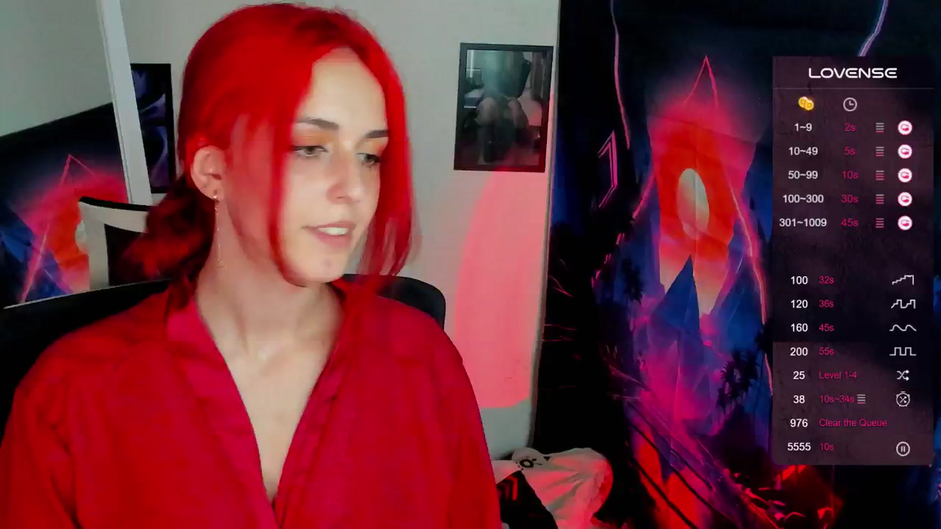 Gallery image thumbnail from Lurenn's myfreecams stream on, 09/18/2024, 24:02 image 8 of 20