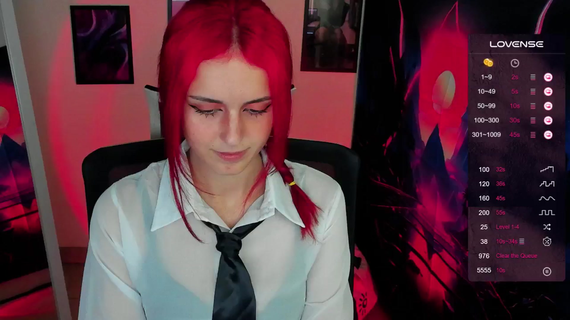 Gallery image thumbnail from Lurenn's myfreecams stream on, 09/18/2024, 21:22 image 17 of 20