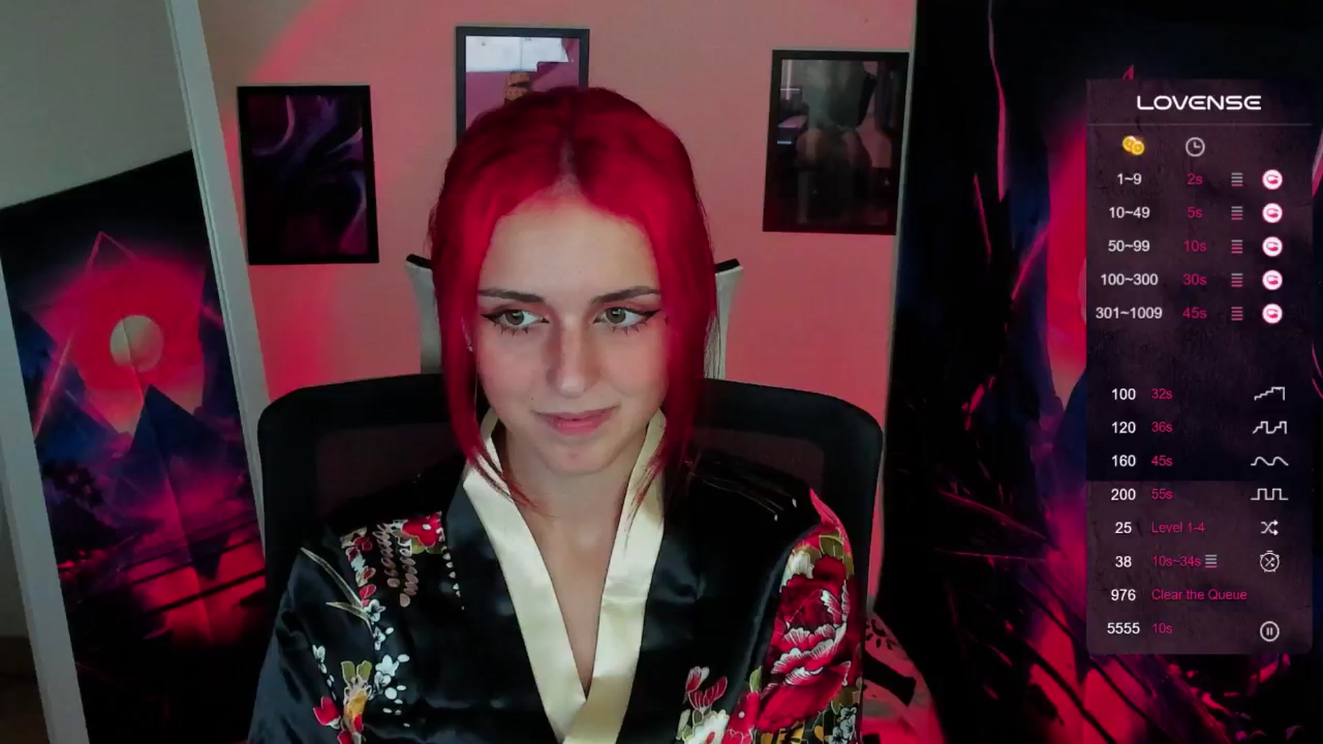Gallery image thumbnail from Lurenn's myfreecams stream on, 09/19/2024, 24:04 image 3 of 20