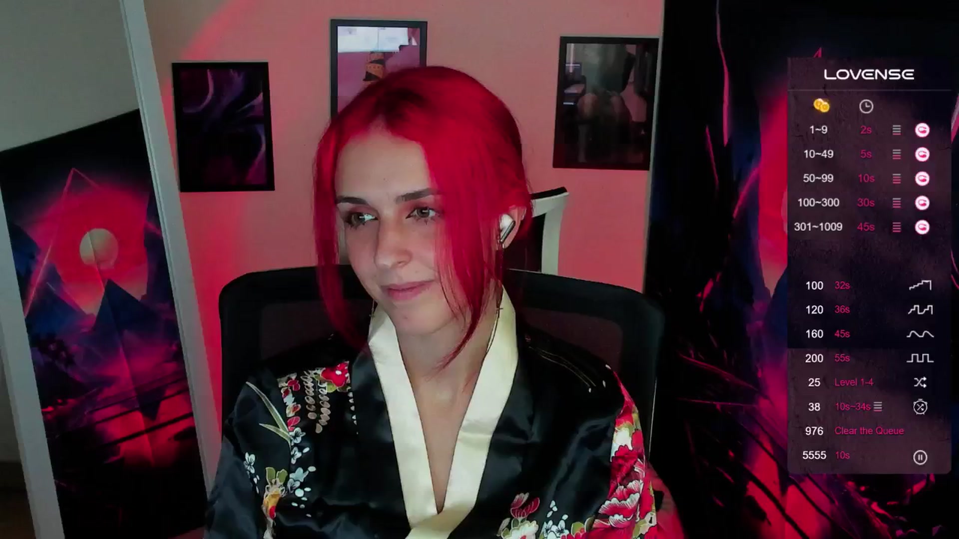 Gallery image thumbnail from Lurenn's myfreecams stream on, 09/19/2024, 24:04 image 1 of 20