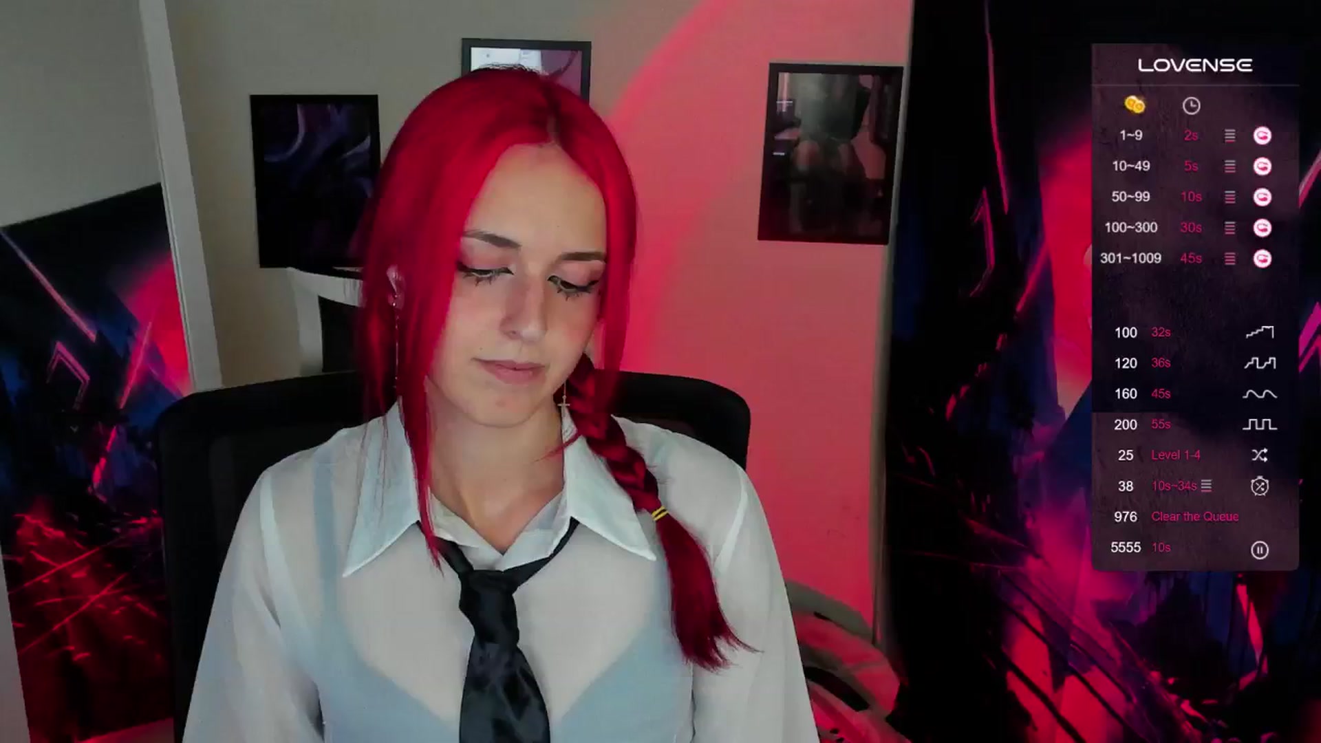 Gallery image thumbnail from Lurenn's myfreecams stream on, 09/20/2024, 21:27 image 14 of 20