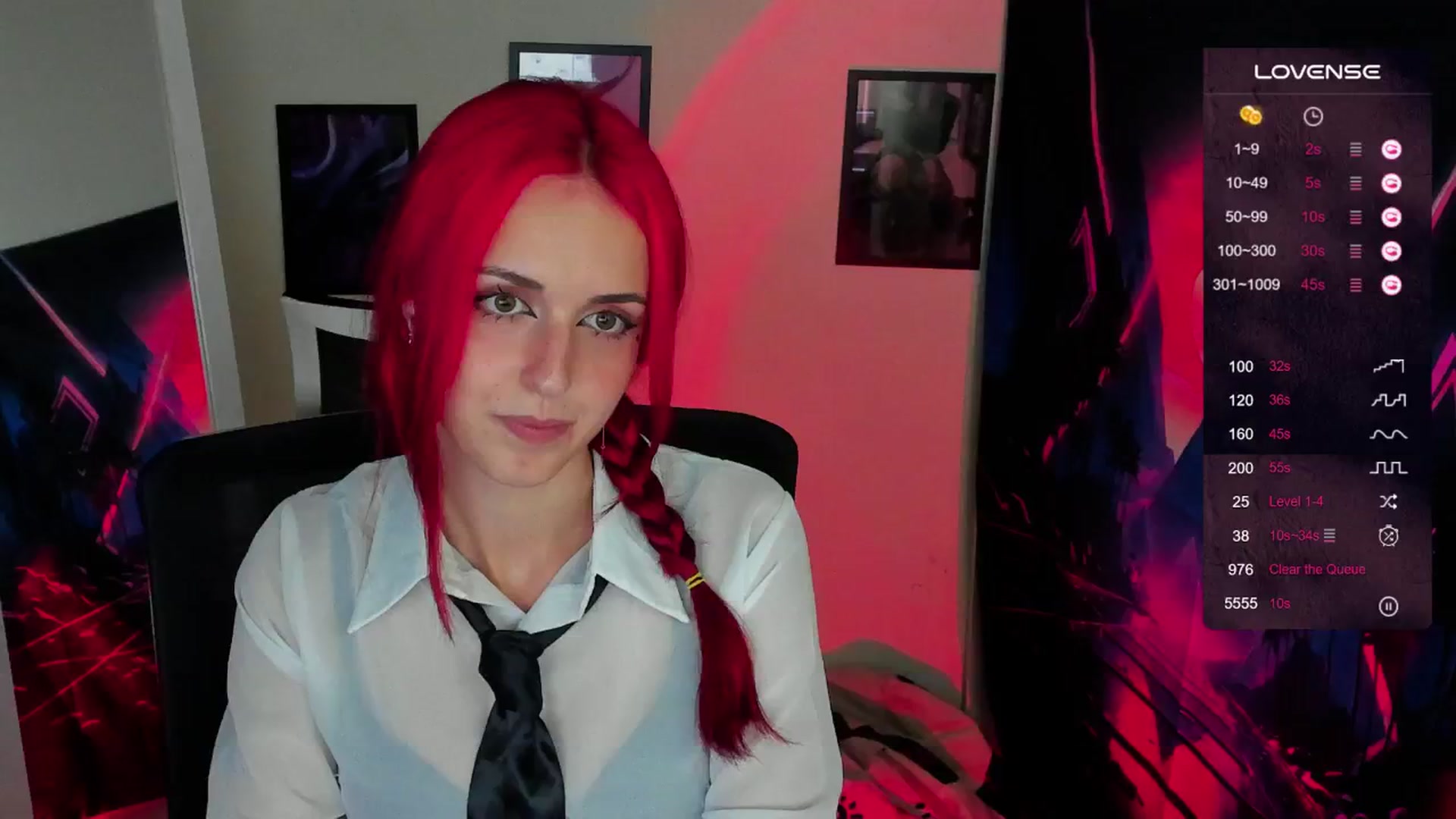 Gallery image thumbnail from Lurenn's myfreecams stream on, 09/20/2024, 21:27 image 15 of 20