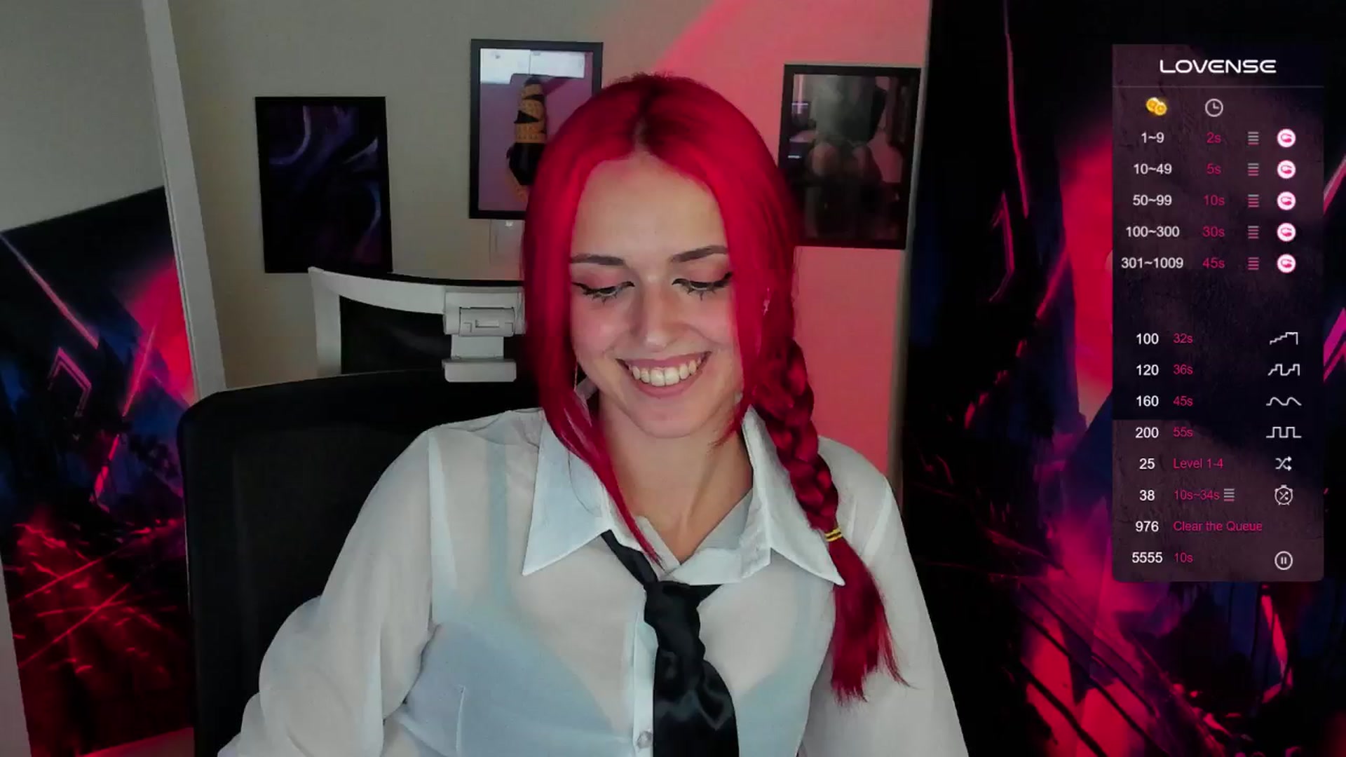 Gallery image thumbnail from Lurenn's myfreecams stream on, 09/20/2024, 21:27 image 10 of 20