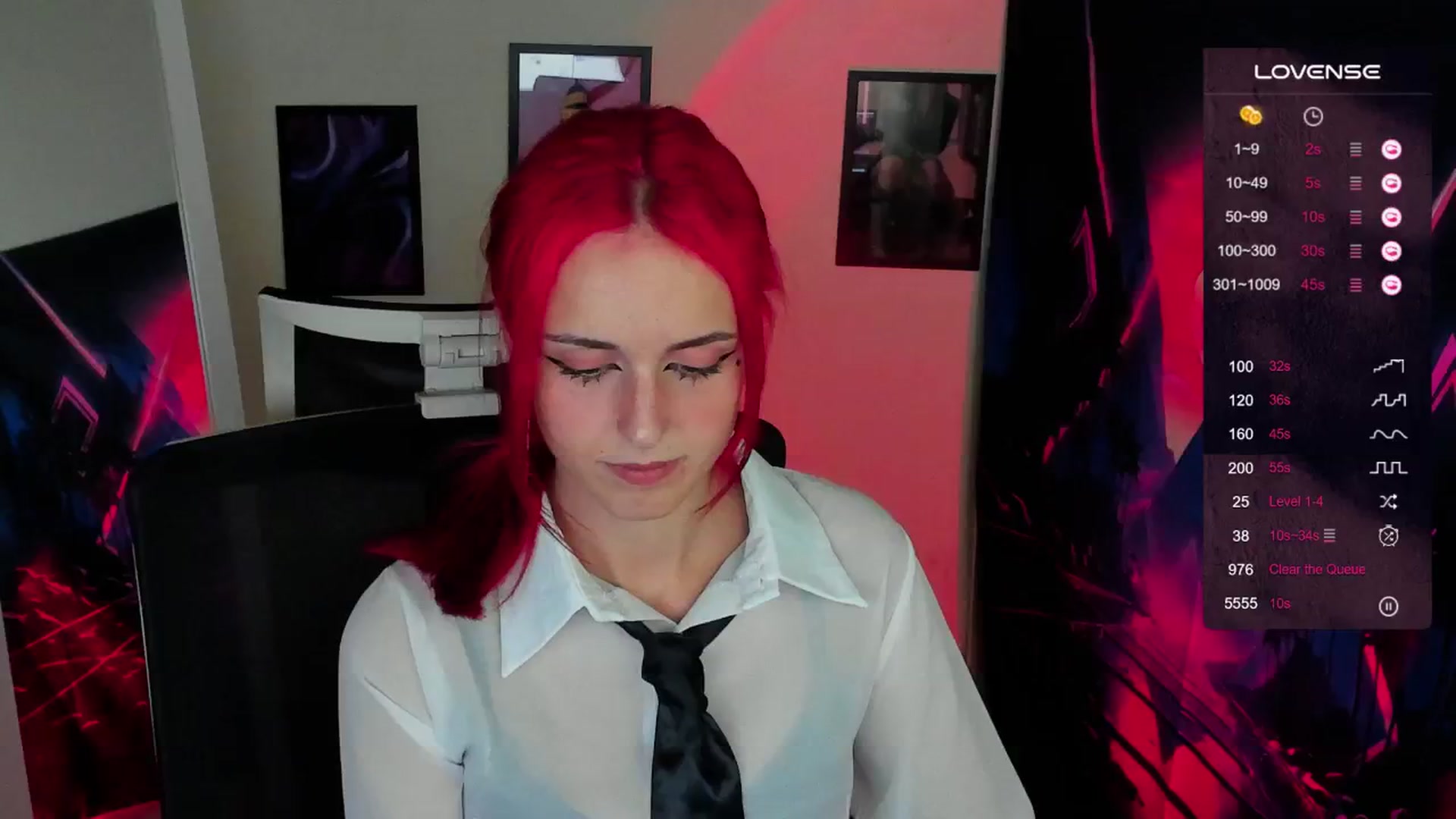 Gallery image thumbnail from Lurenn's myfreecams stream on, 09/20/2024, 21:27 image 1 of 20