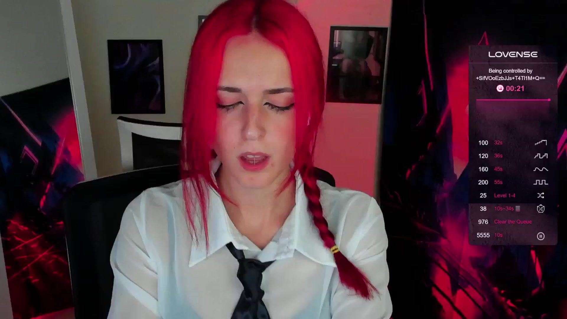 Gallery image thumbnail from Lurenn's myfreecams stream on, 09/20/2024, 22:52 image 19 of 20