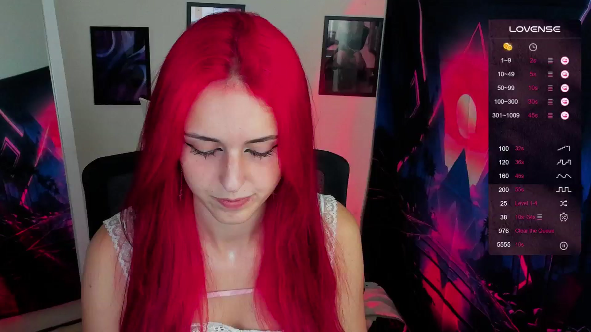 Gallery image thumbnail from Lurenn's myfreecams stream on, 09/21/2024, 15:39 image 12 of 20