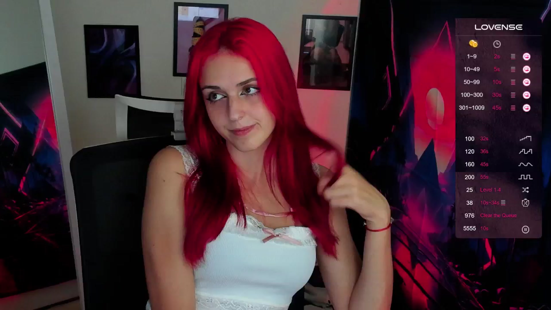 Gallery image thumbnail from Lurenn's myfreecams stream on, 09/21/2024, 15:39 image 14 of 20
