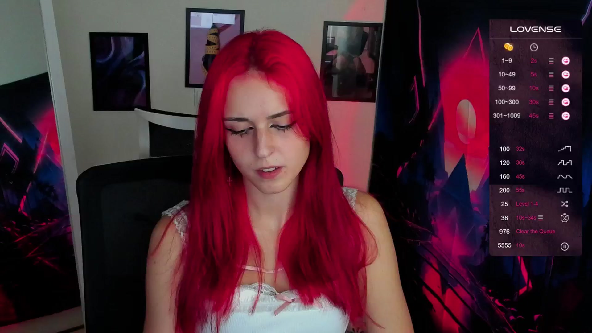 Gallery image thumbnail from Lurenn's myfreecams stream on, 09/21/2024, 15:39 image 16 of 20