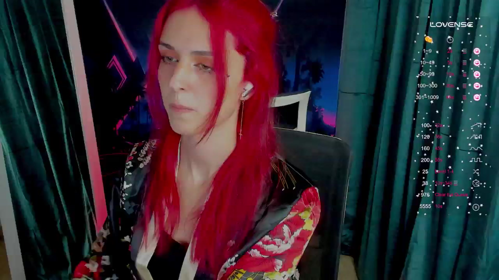 Gallery image thumbnail from Lurenn's myfreecams stream on, 09/24/2024, 23:35 image 4 of 20