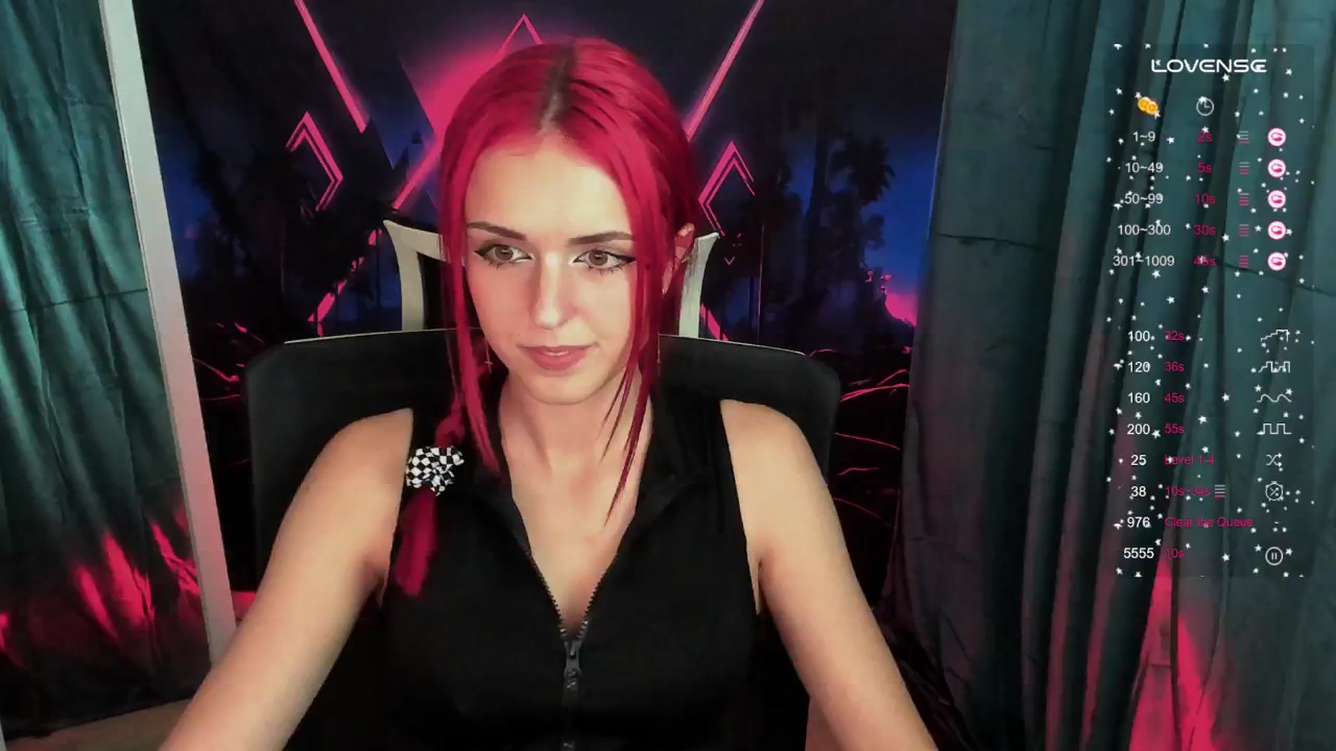 Gallery image thumbnail from Lurenn's myfreecams stream on, 10/01/2024, 22:18 image 2 of 20