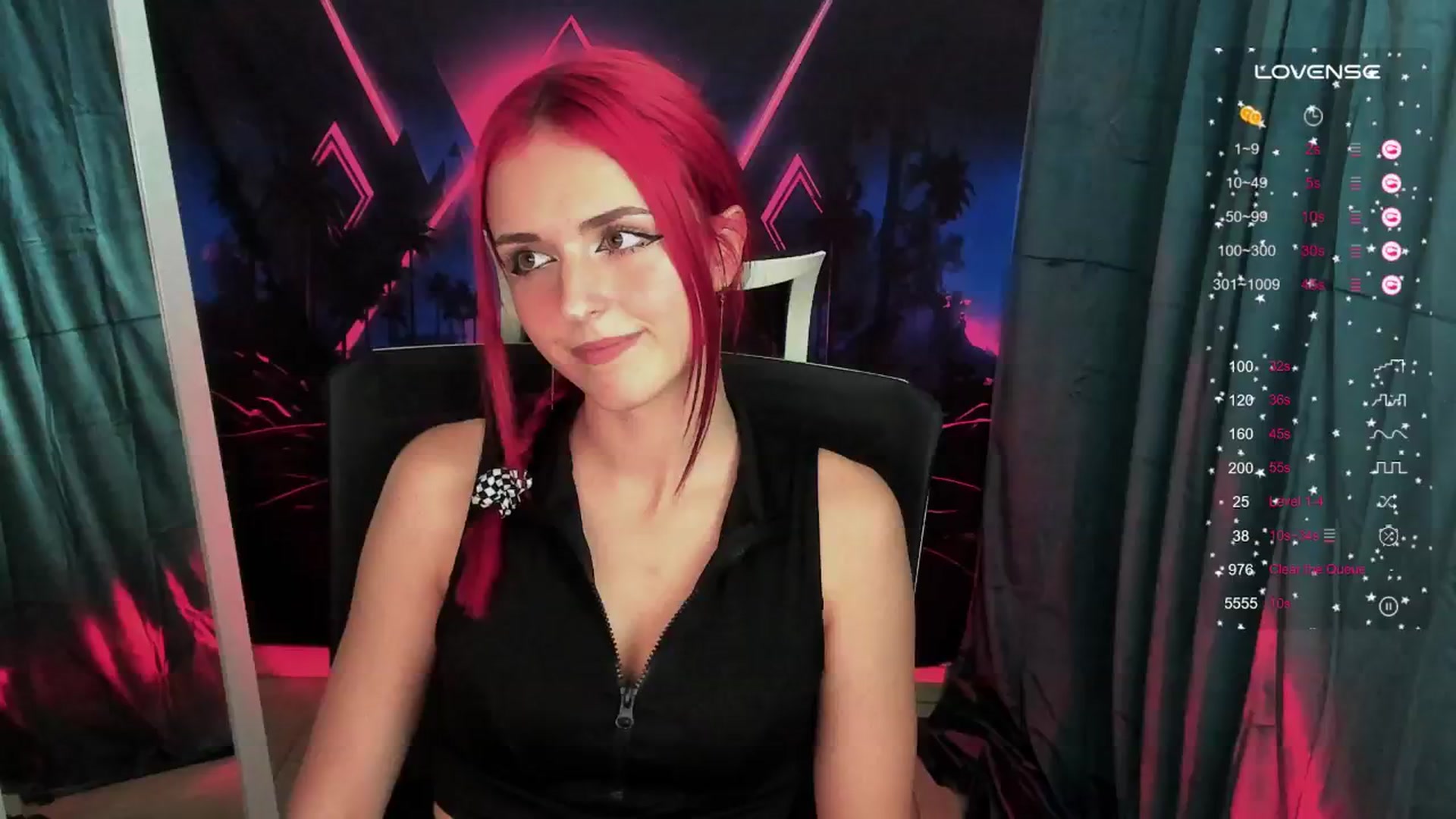 Gallery image thumbnail from Lurenn's myfreecams stream on, 10/01/2024, 22:18 image 3 of 20
