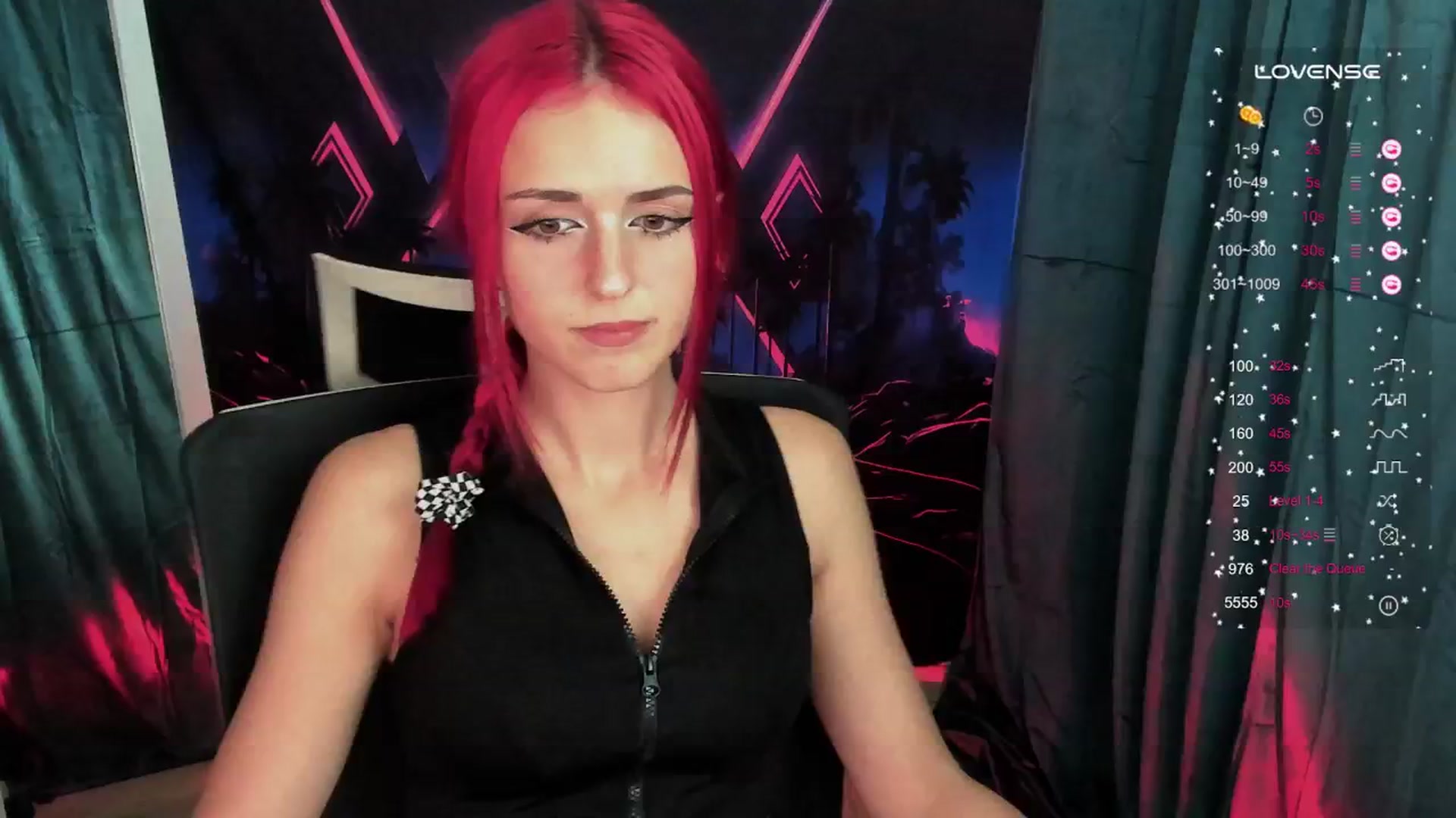 Gallery image thumbnail from Lurenn's myfreecams stream on, 10/01/2024, 22:18 image 14 of 20