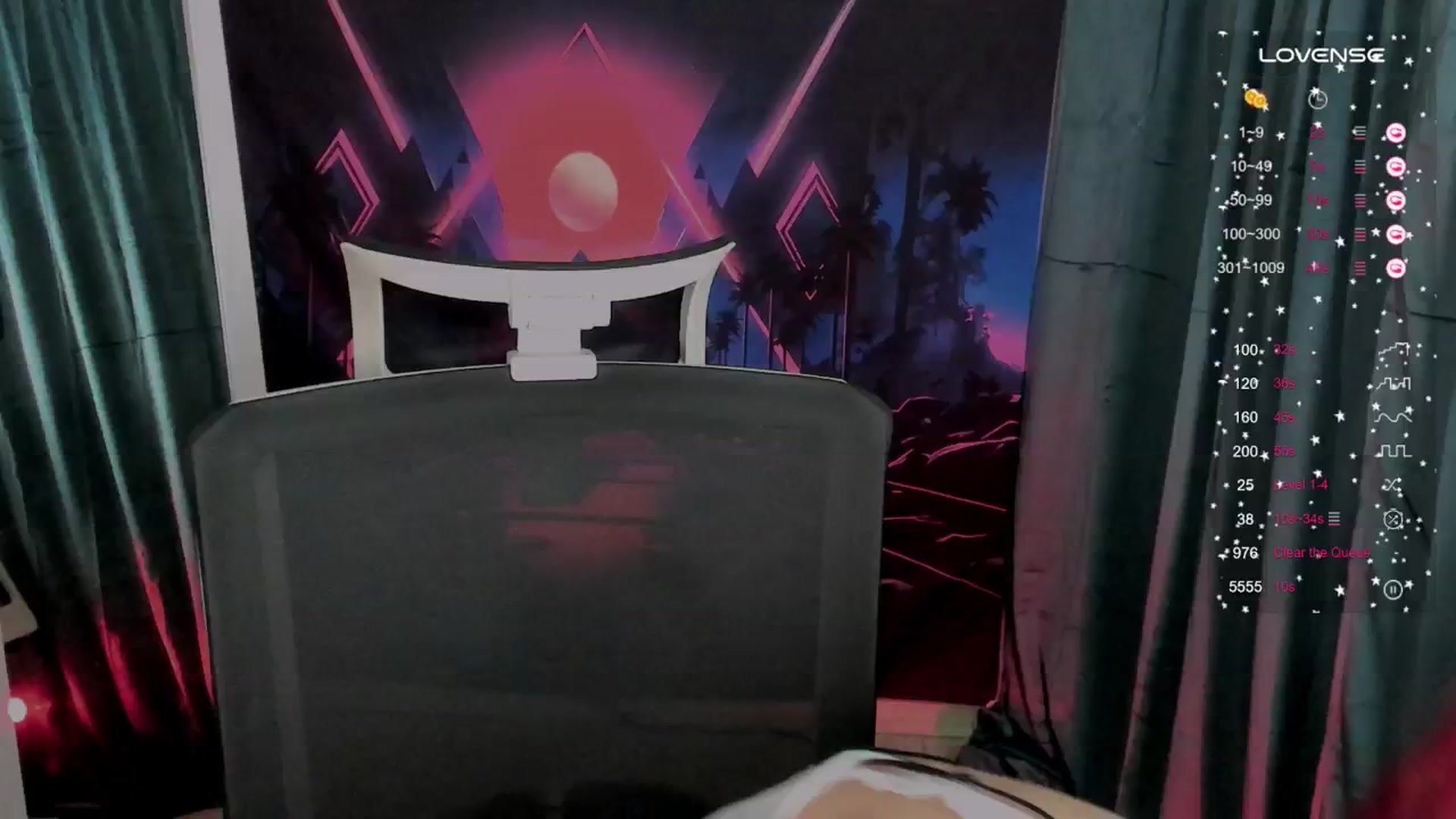 Gallery image thumbnail from Lurenn's myfreecams stream on, 10/04/2024, 19:16 image 18 of 20