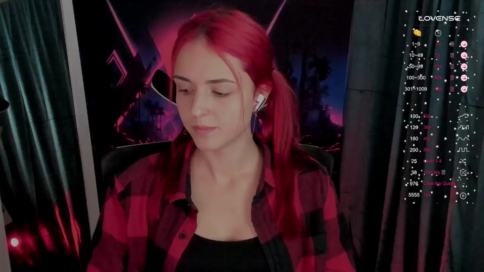 Gallery image thumbnail from Lurenn's myfreecams stream on, 10/04/2024, 22:59 image 16 of 20